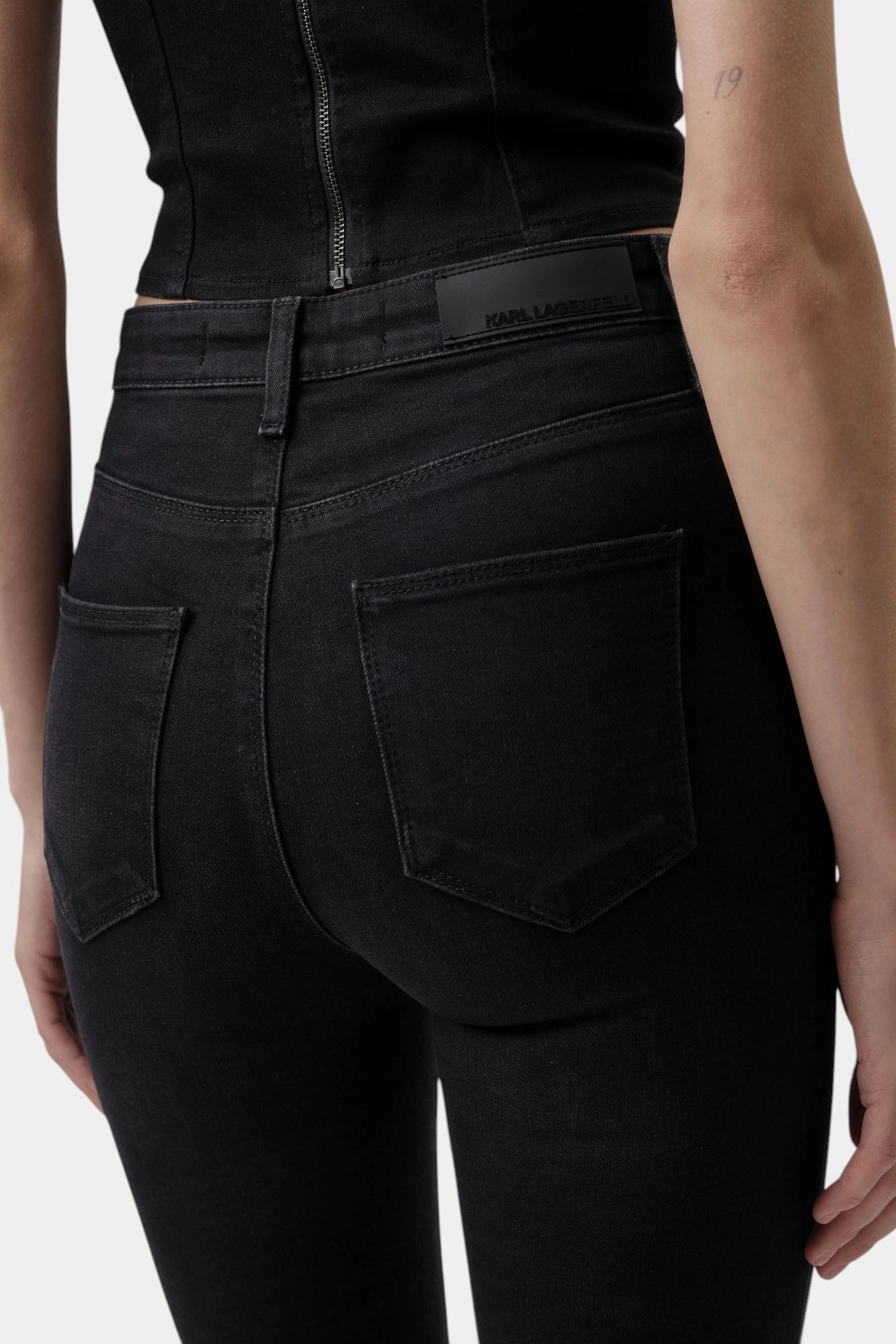 245W1101 джеггинсы karl lagerfeld 