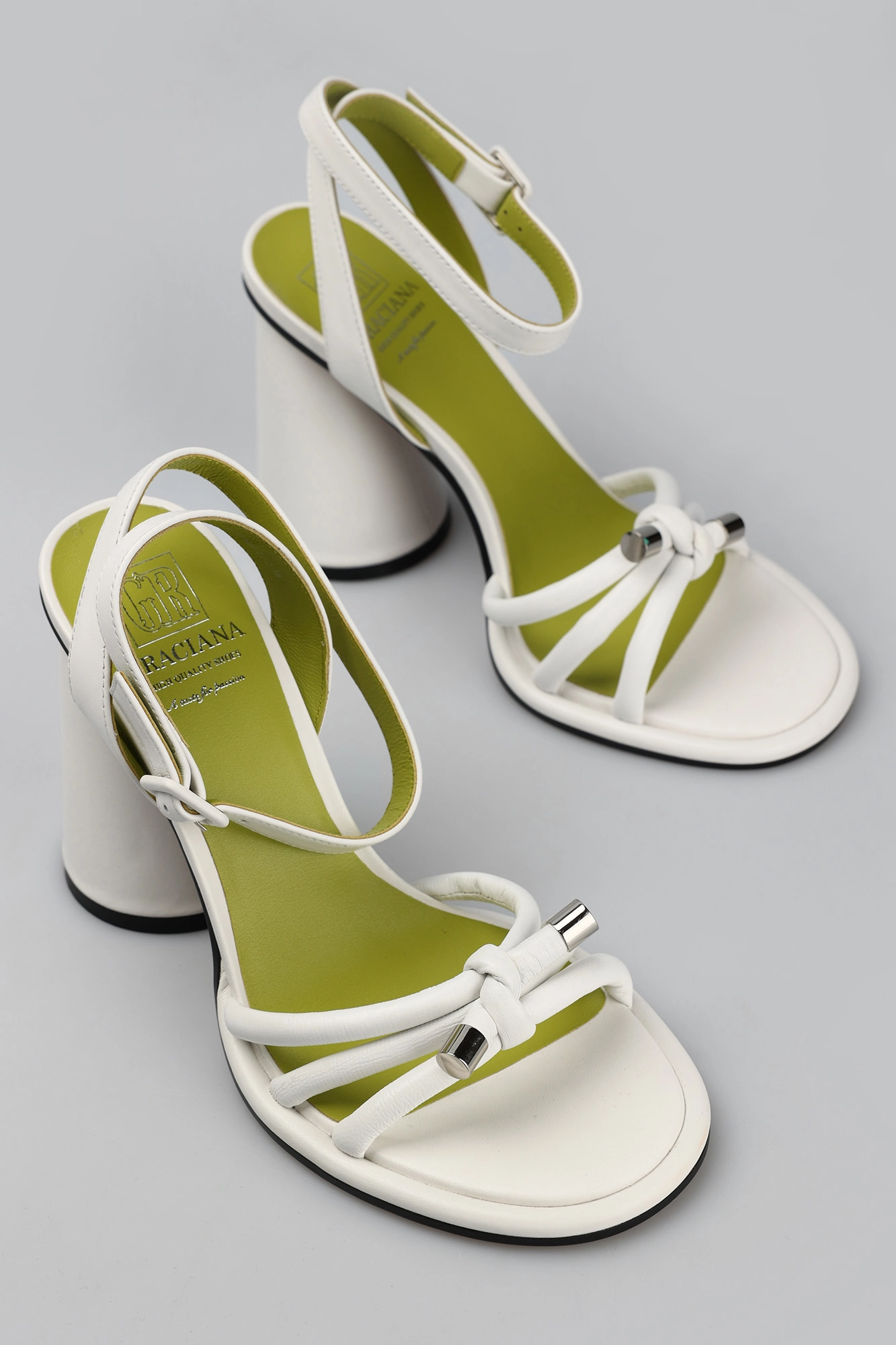 TY904-1 Босоножки Graciana Белый