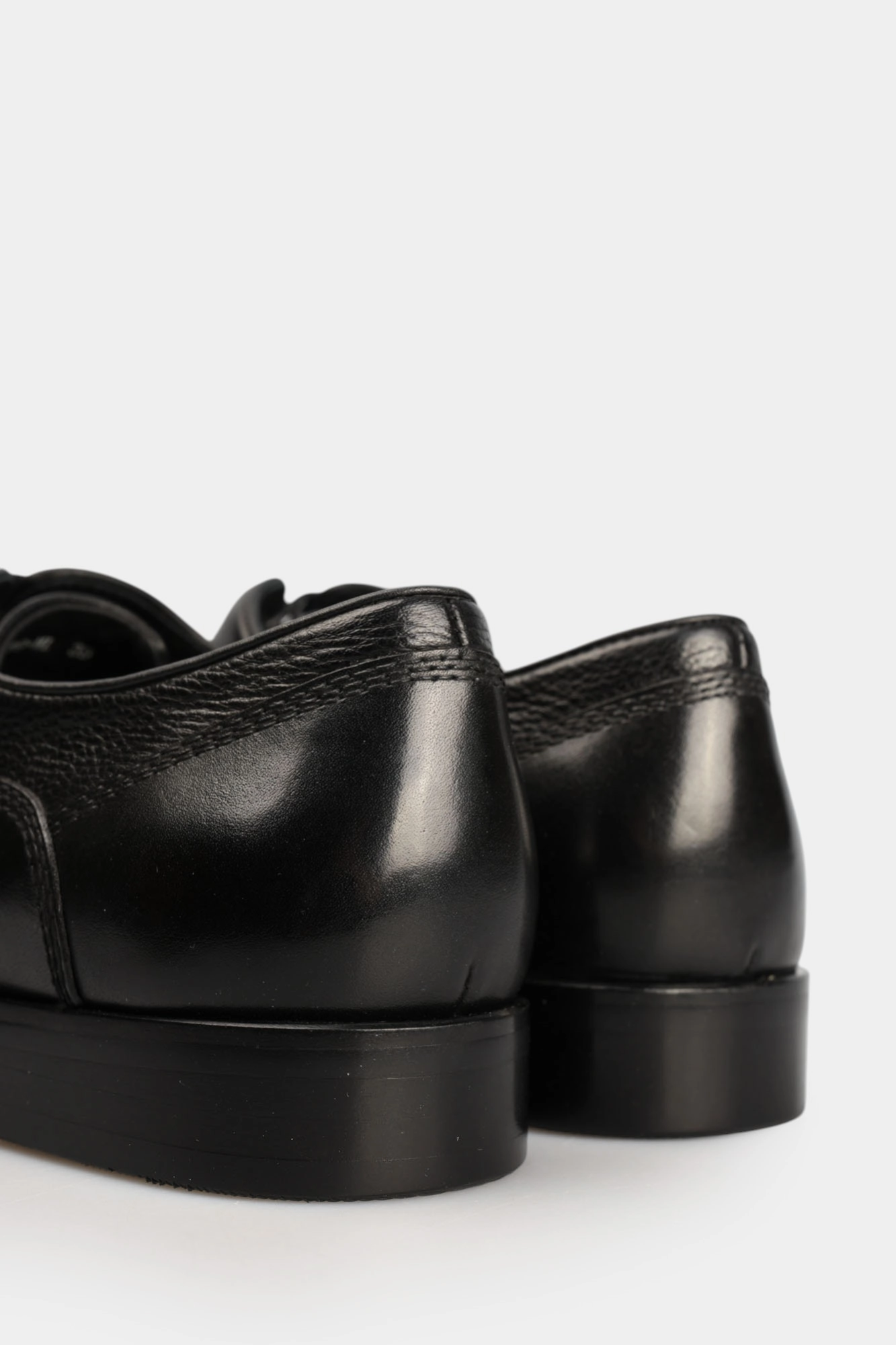 MC19789 Туфли Marc Cony Черный