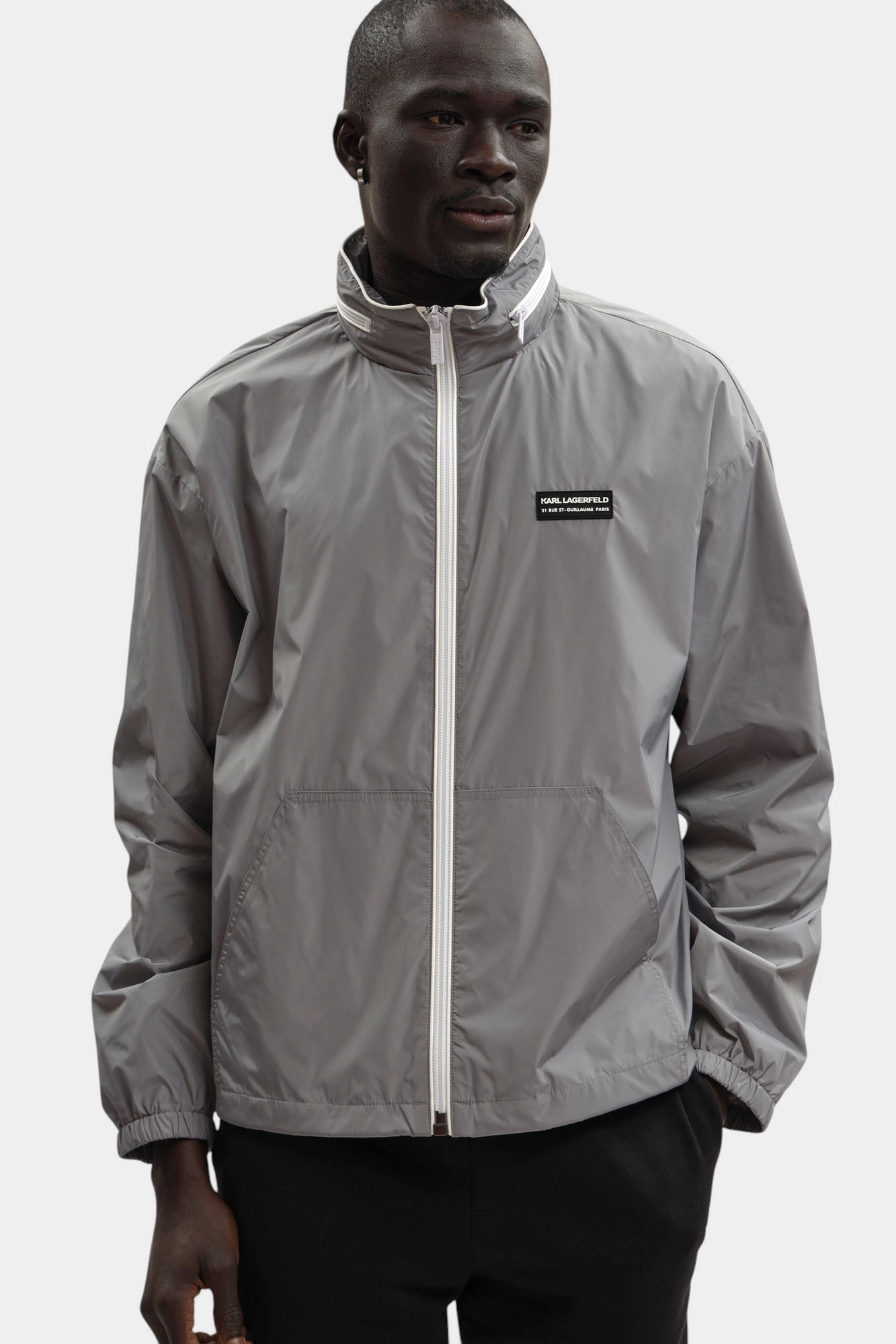 561557_505009 Куртка Karl Lagerfeld Серый