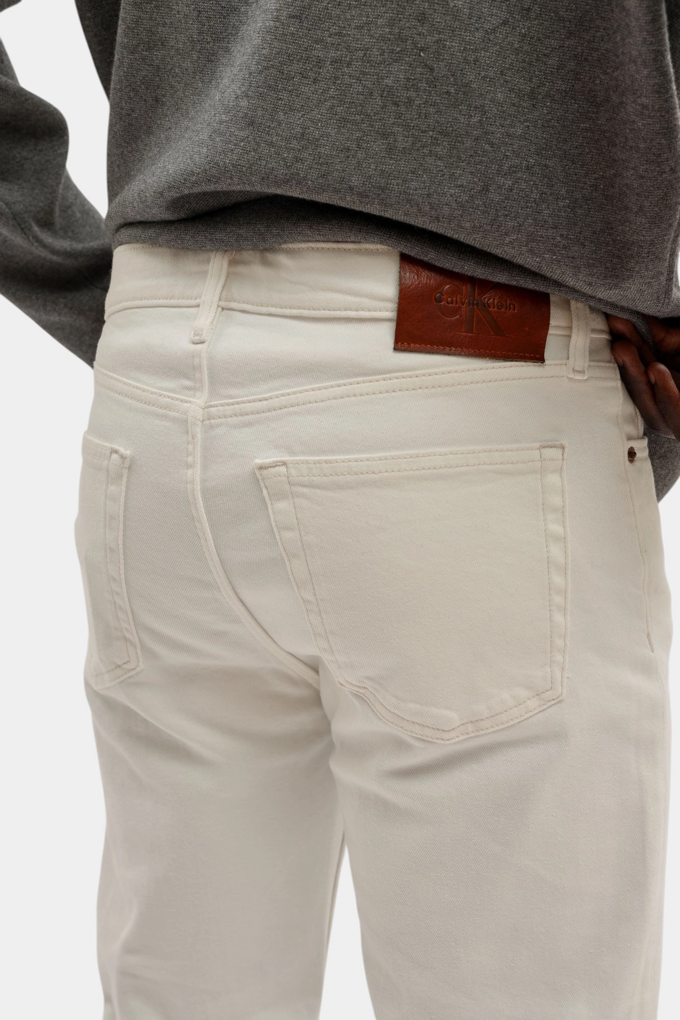 LV04LB781G Джинсы Calvin Klein Jeans Белый