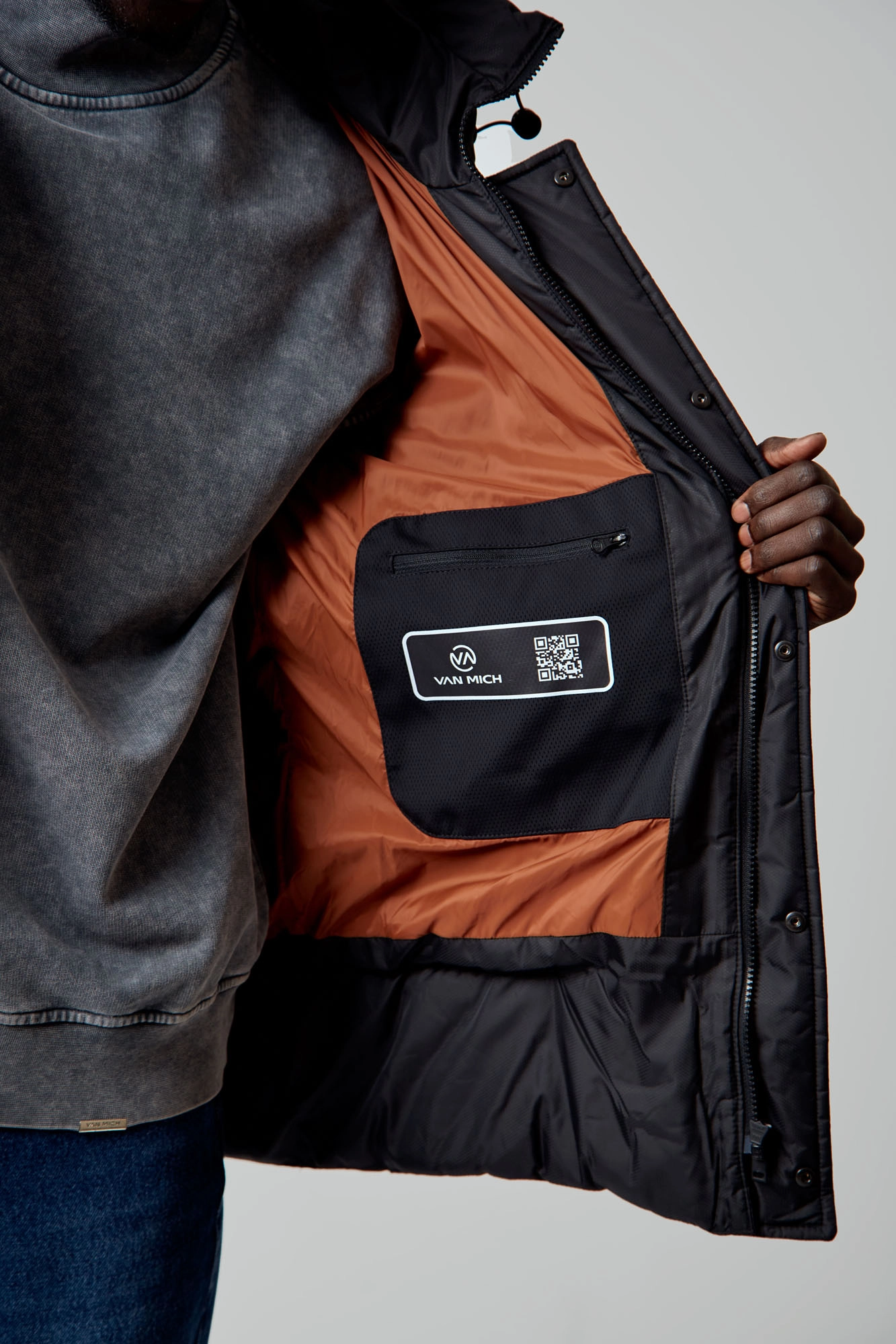 VM-CRI-52-329 Куртка Van Mich Черный