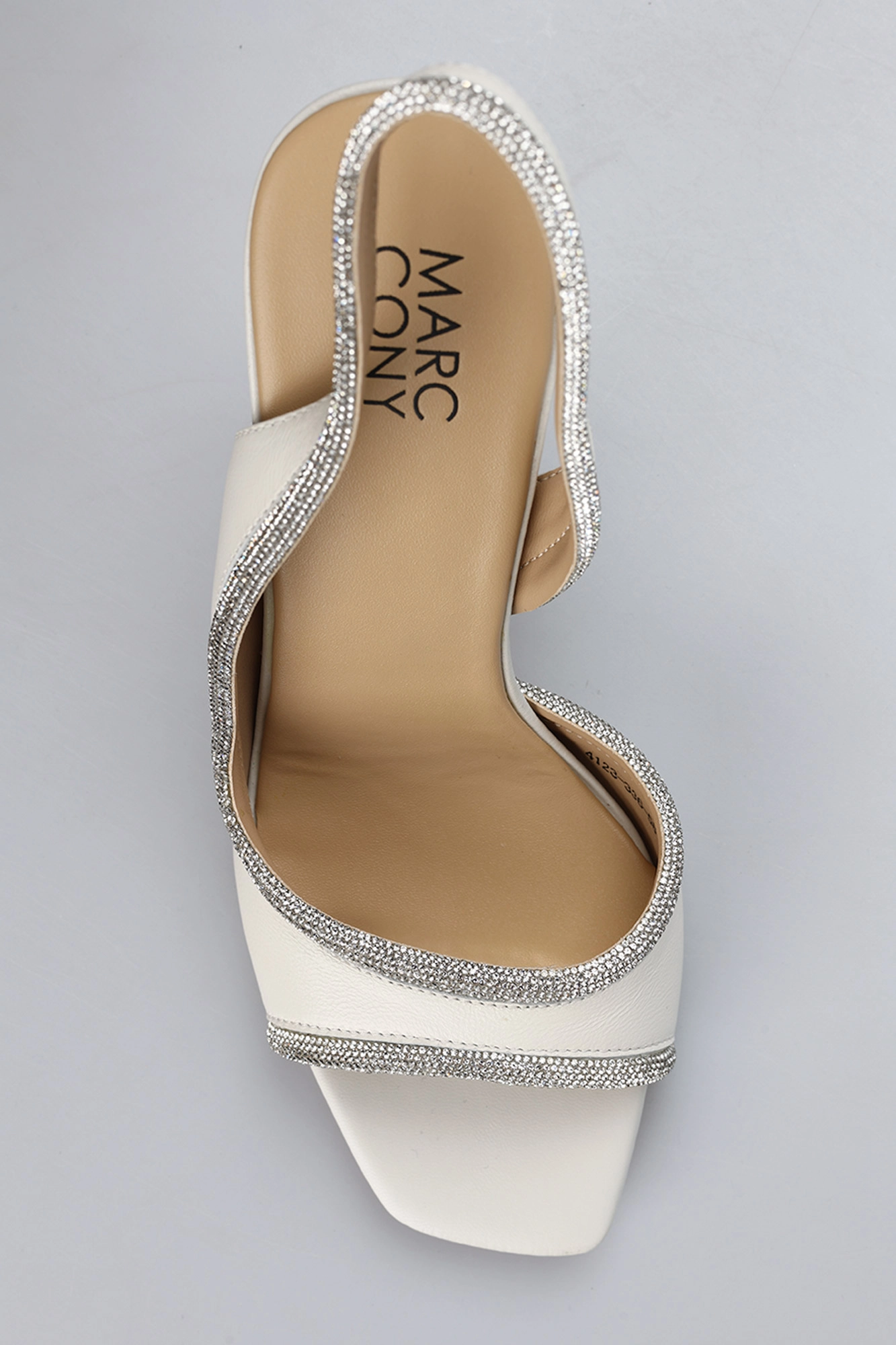 4123-336-58 Босоножки Marc Cony Белый