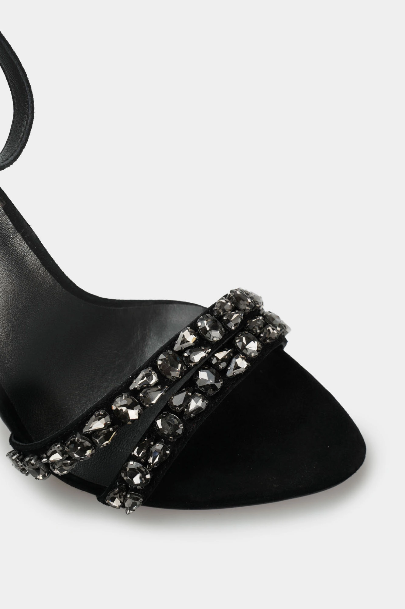 TY1441-40 Босоножки Graciana Черный