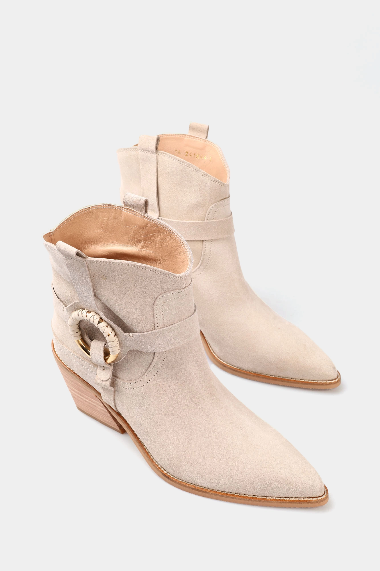 16-241K-44 Казаки Marc Cony Бежевый