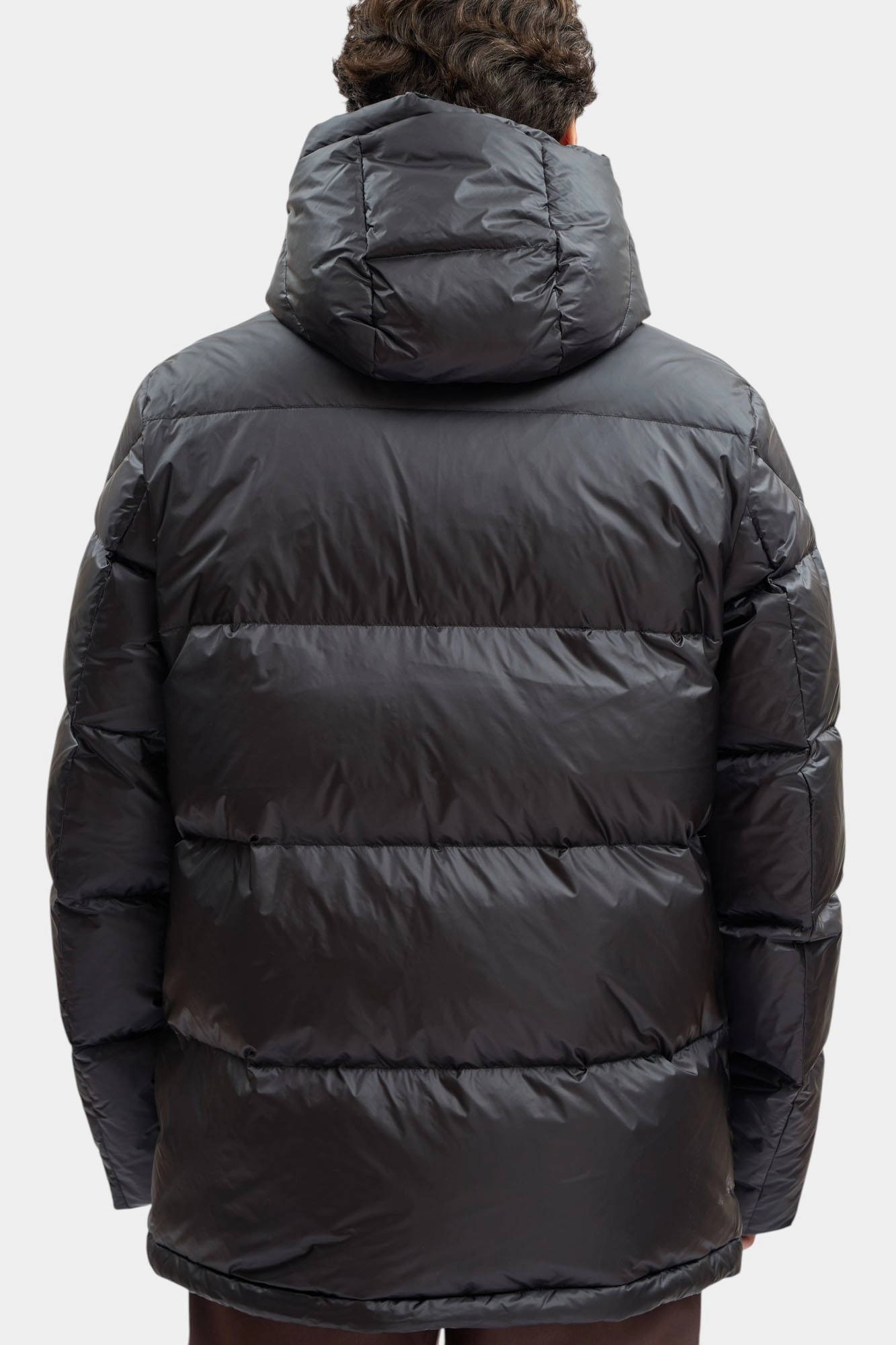 M-KX-252-56-1399 Пуховик The Hills Черный