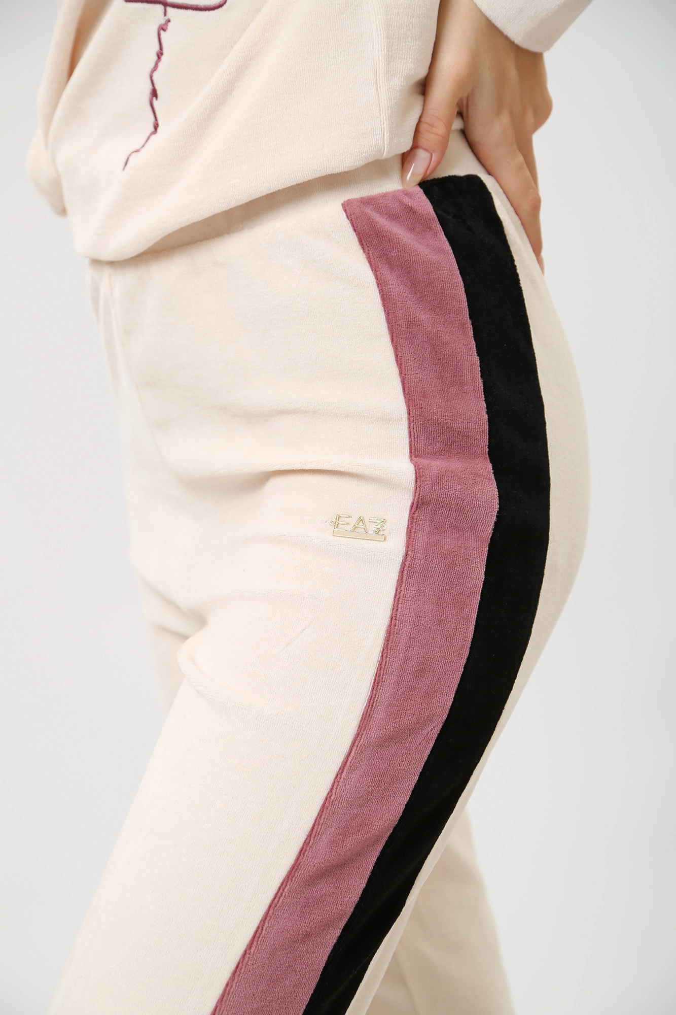 6RTP58_TJQEZ брюки спортивные ea7 