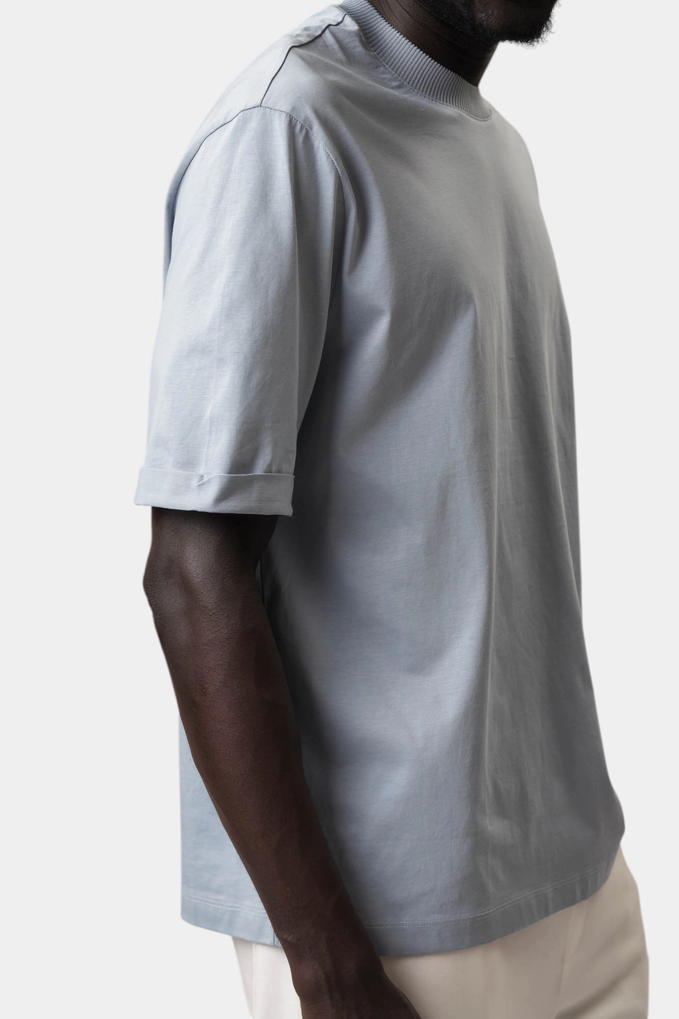 XM000519_AF10337 Футболка Armani Exchange Голубой