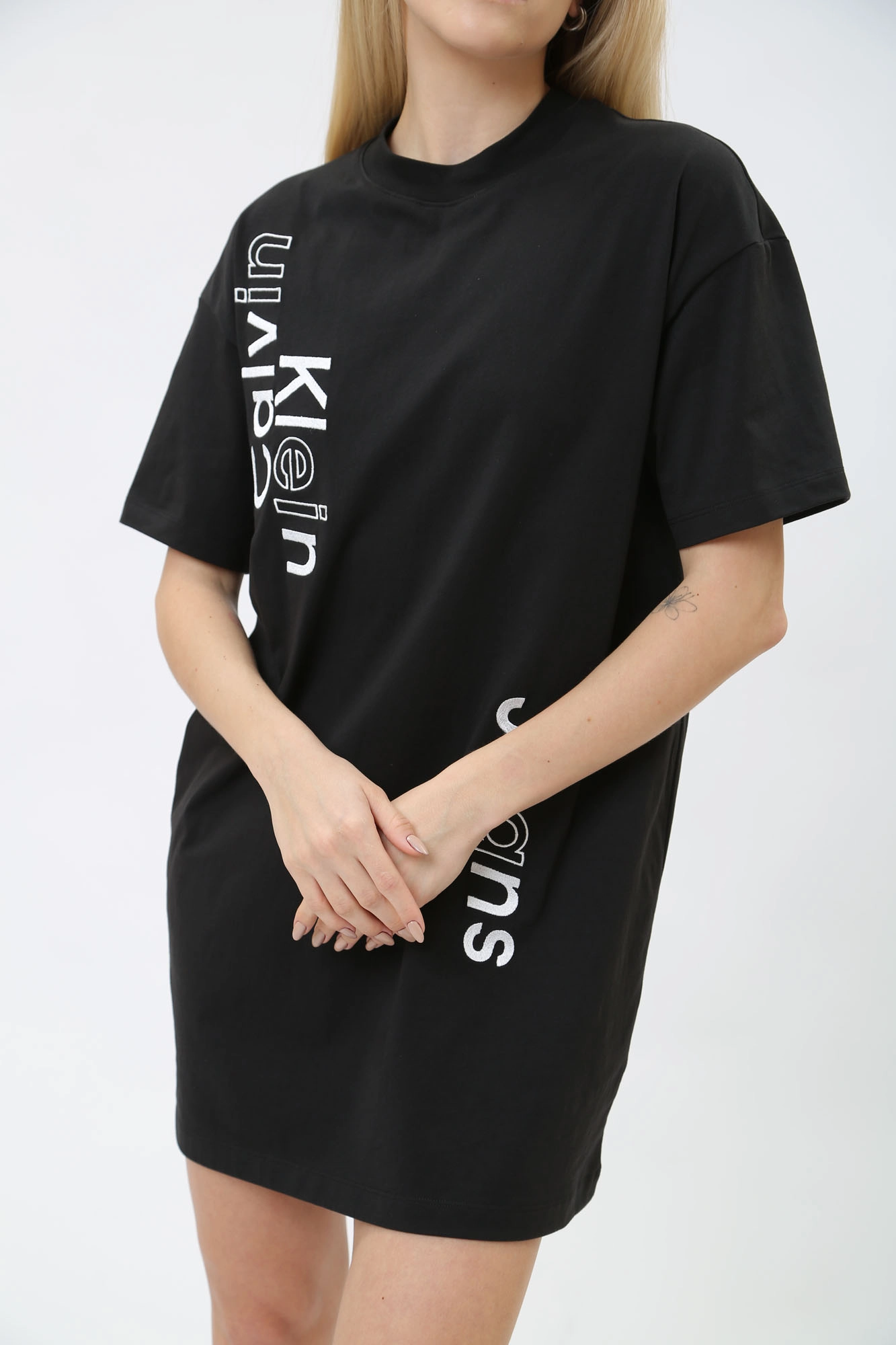 Calvin Klein Jeans J20J223042 BEH Med Online.ru