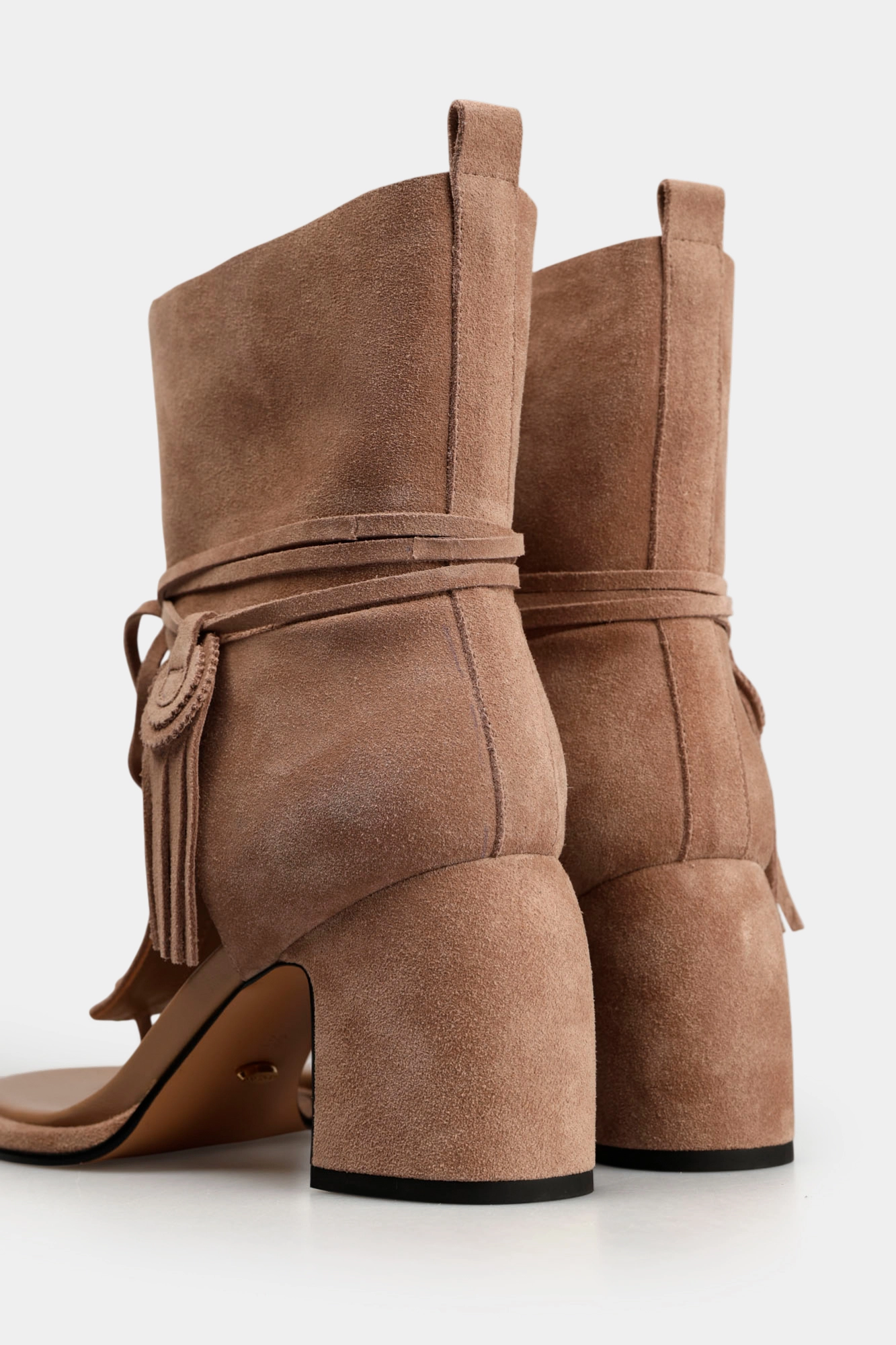 2132-20 Босоножки Graciana Бежевый