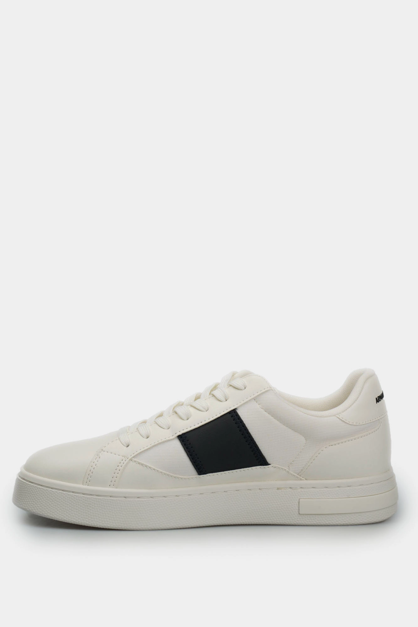 XUX241_XV911 Кеды Armani Exchange Белый