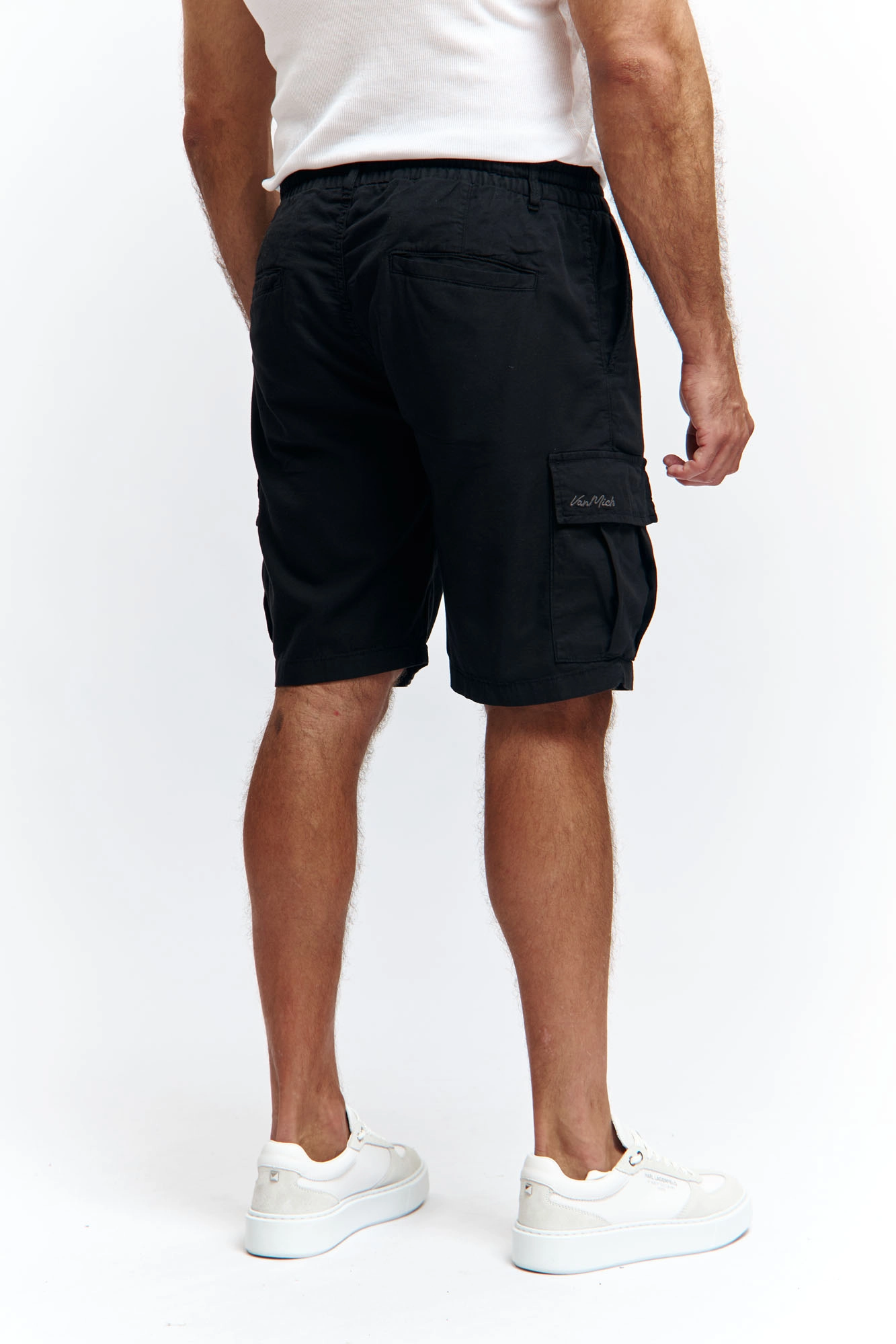 VM-OMA-55-448 Шорты льняные Van Mich Черный
