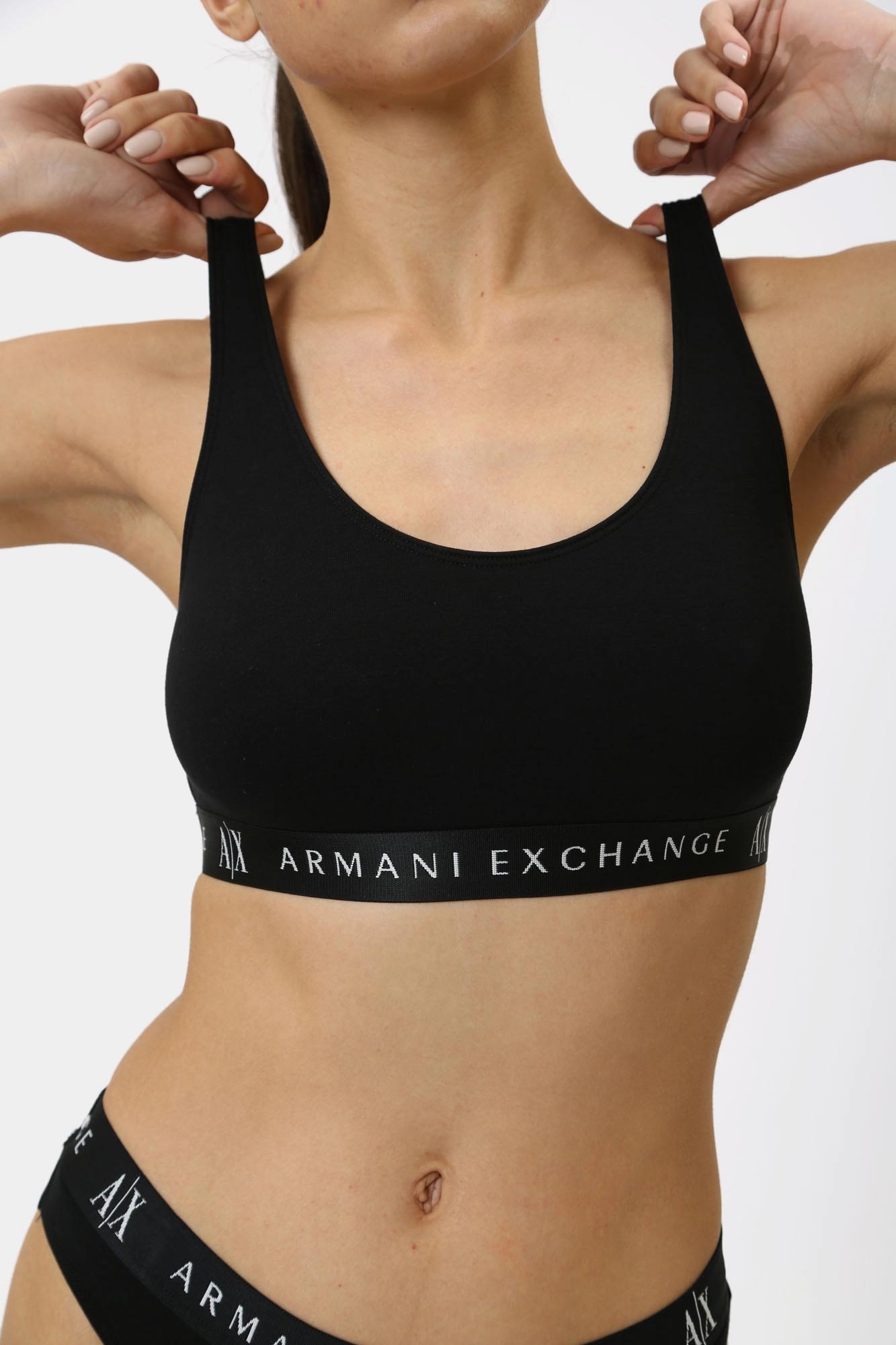 947029_CC502 топ armani exchange 
