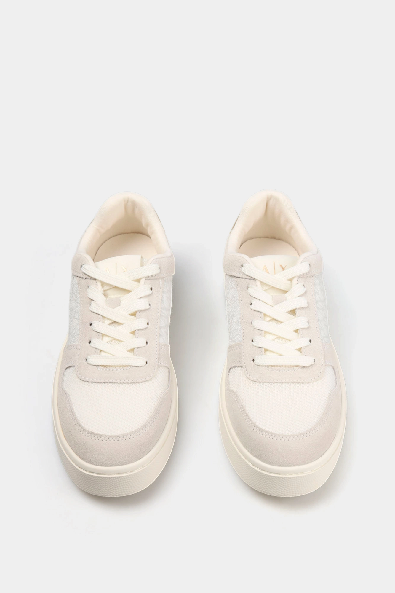 XW002783_AF25162 Кеды Armani Exchange Белый