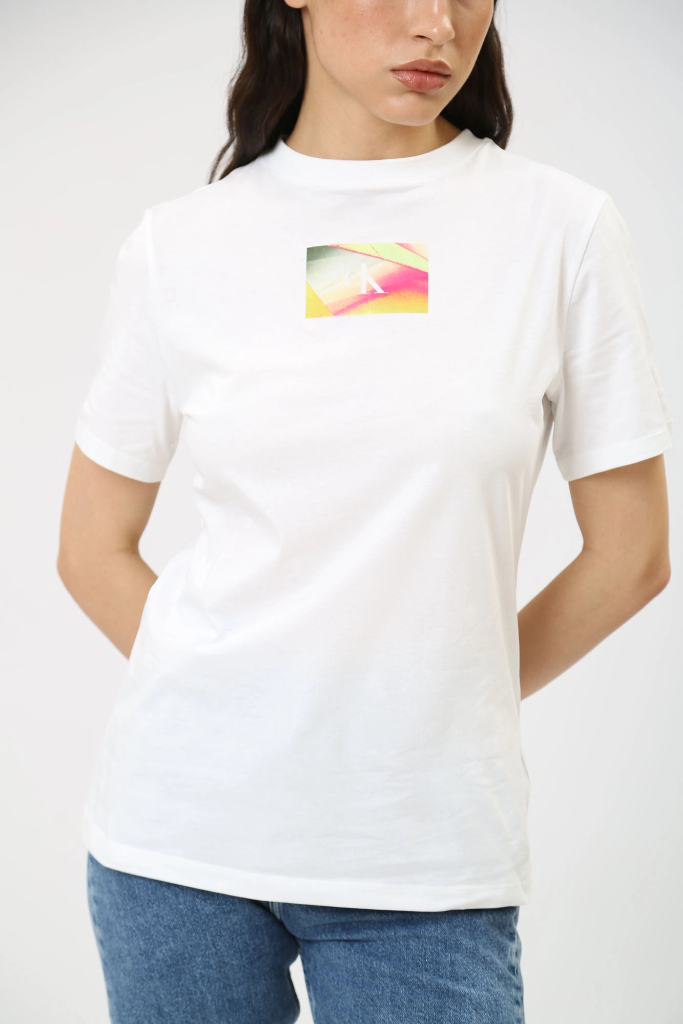 J20J222898 футболка calvin klein jeans 