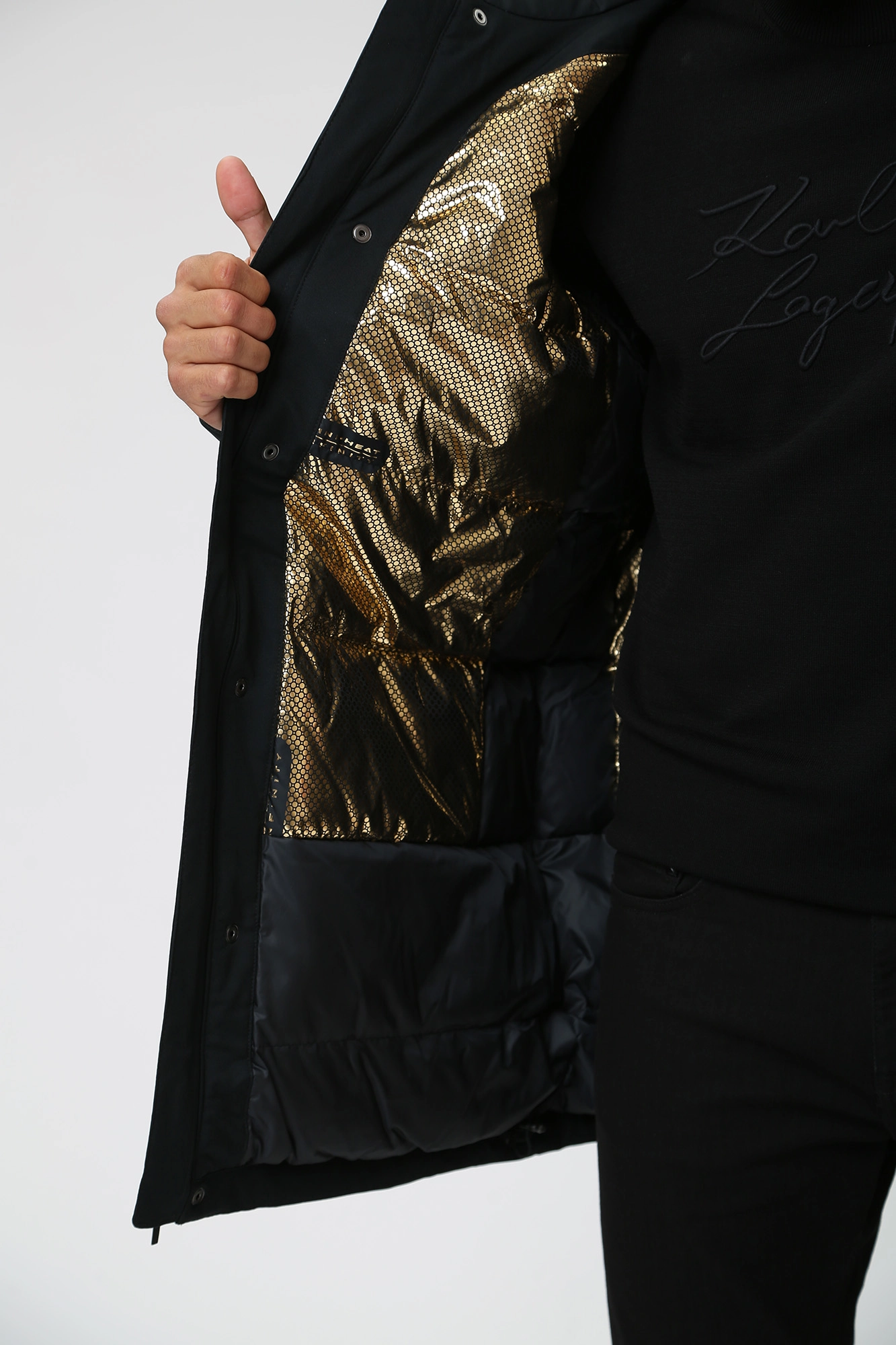 1985561 Пуховик Columbia Черный