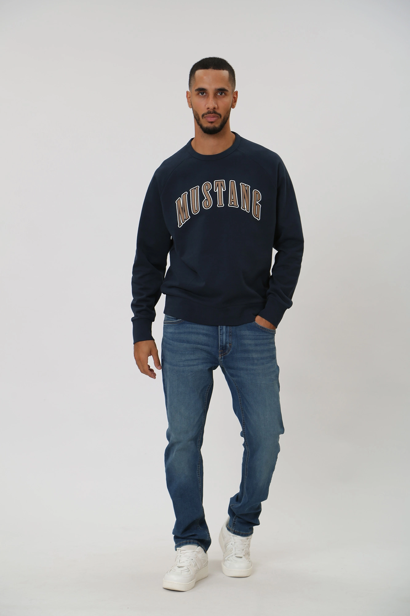 1014158 Свитшот Mustang Синий