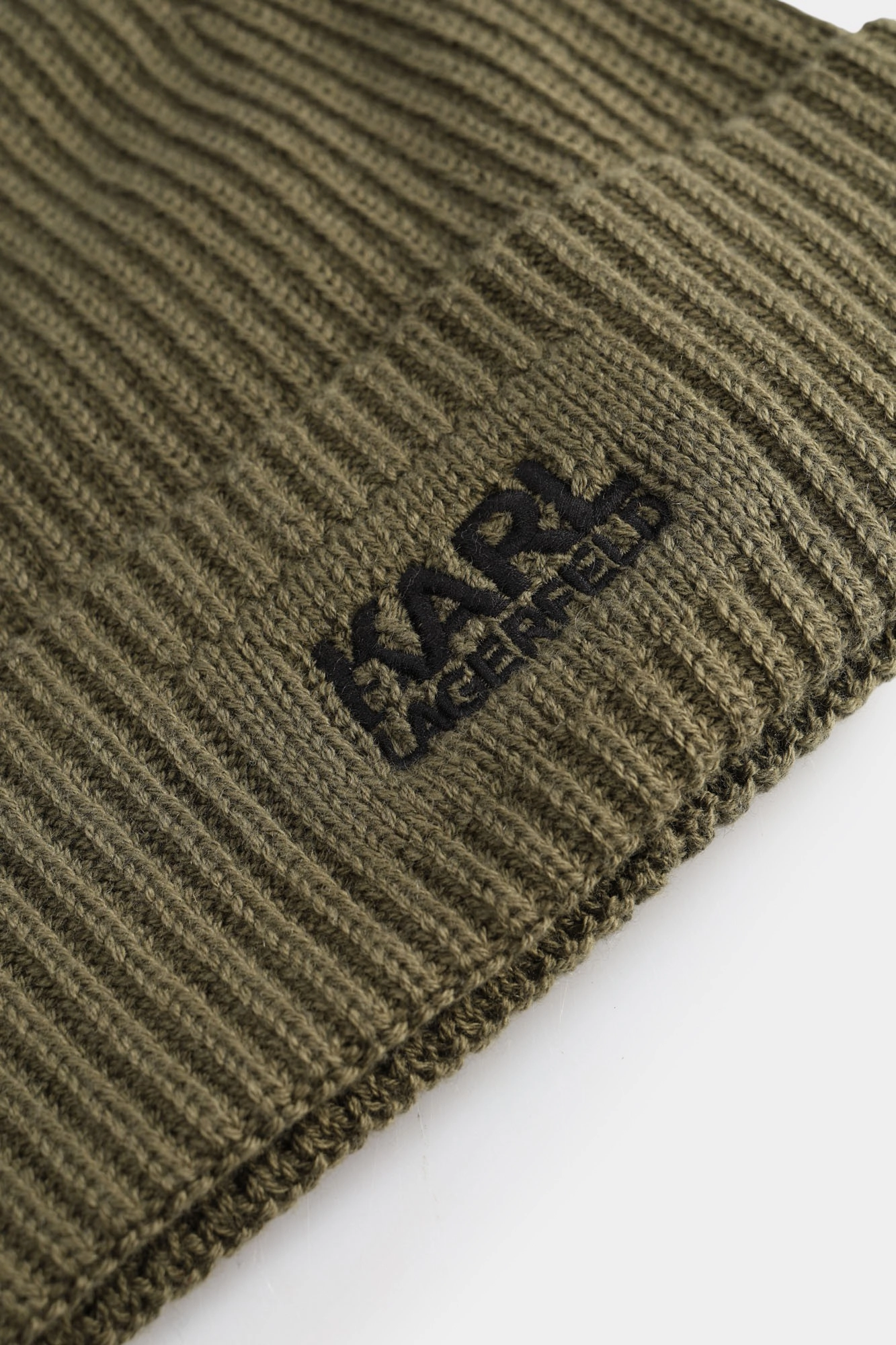 554305_805601 Шапка Karl Lagerfeld Зеленый