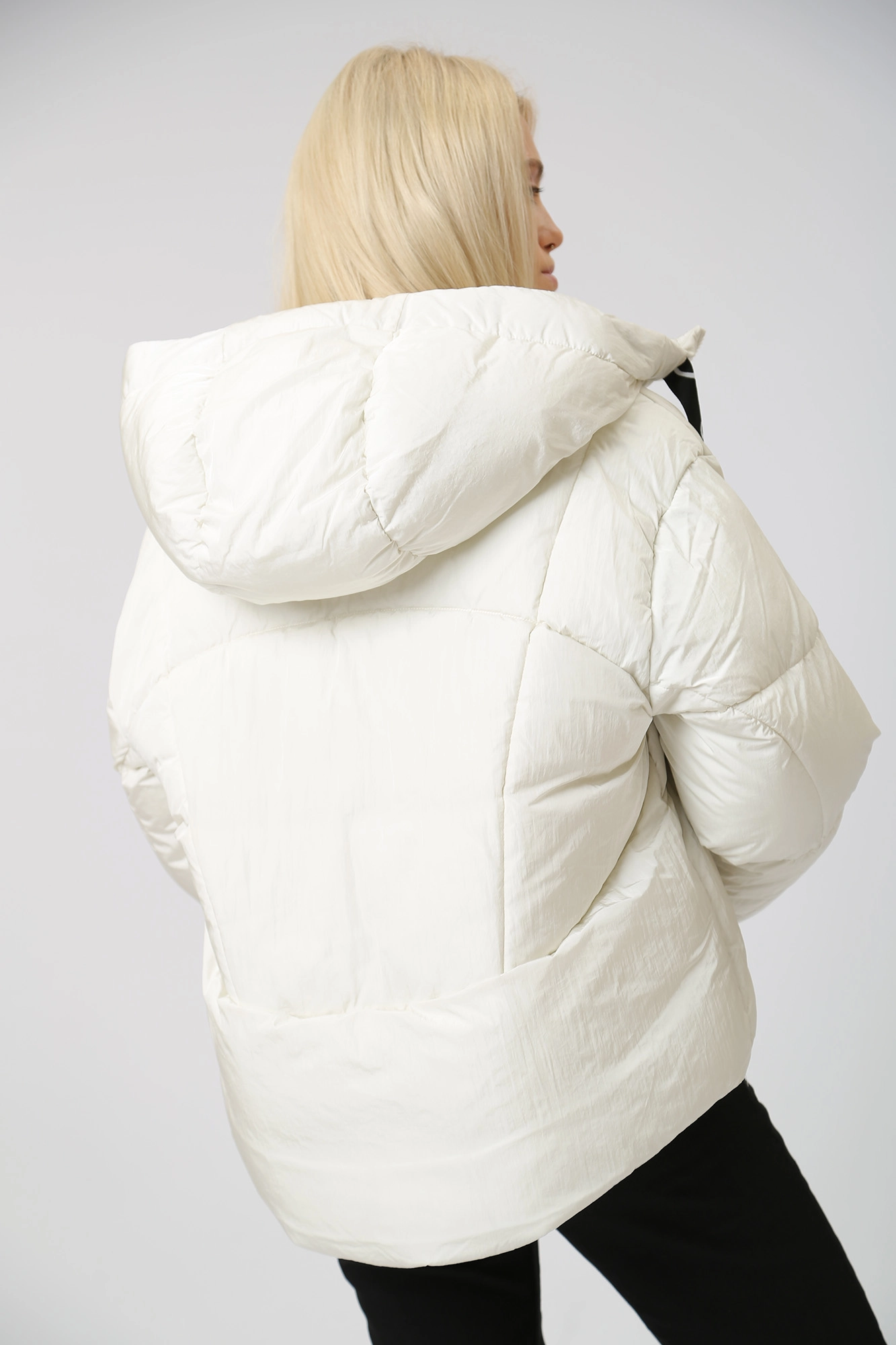 J20J221901 куртка calvin klein jeans 