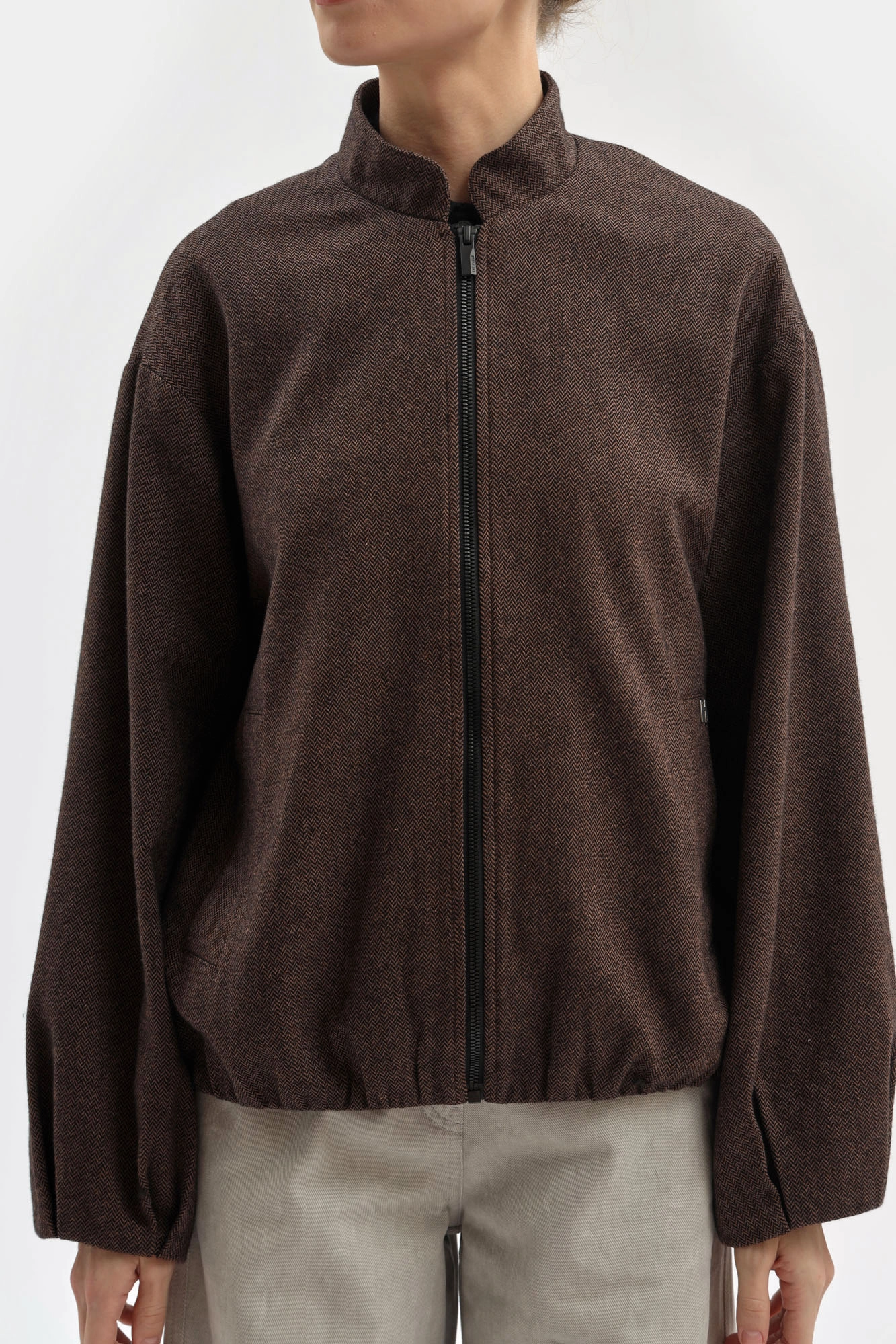 W-261-TH-56-0707 бомбер the hills 