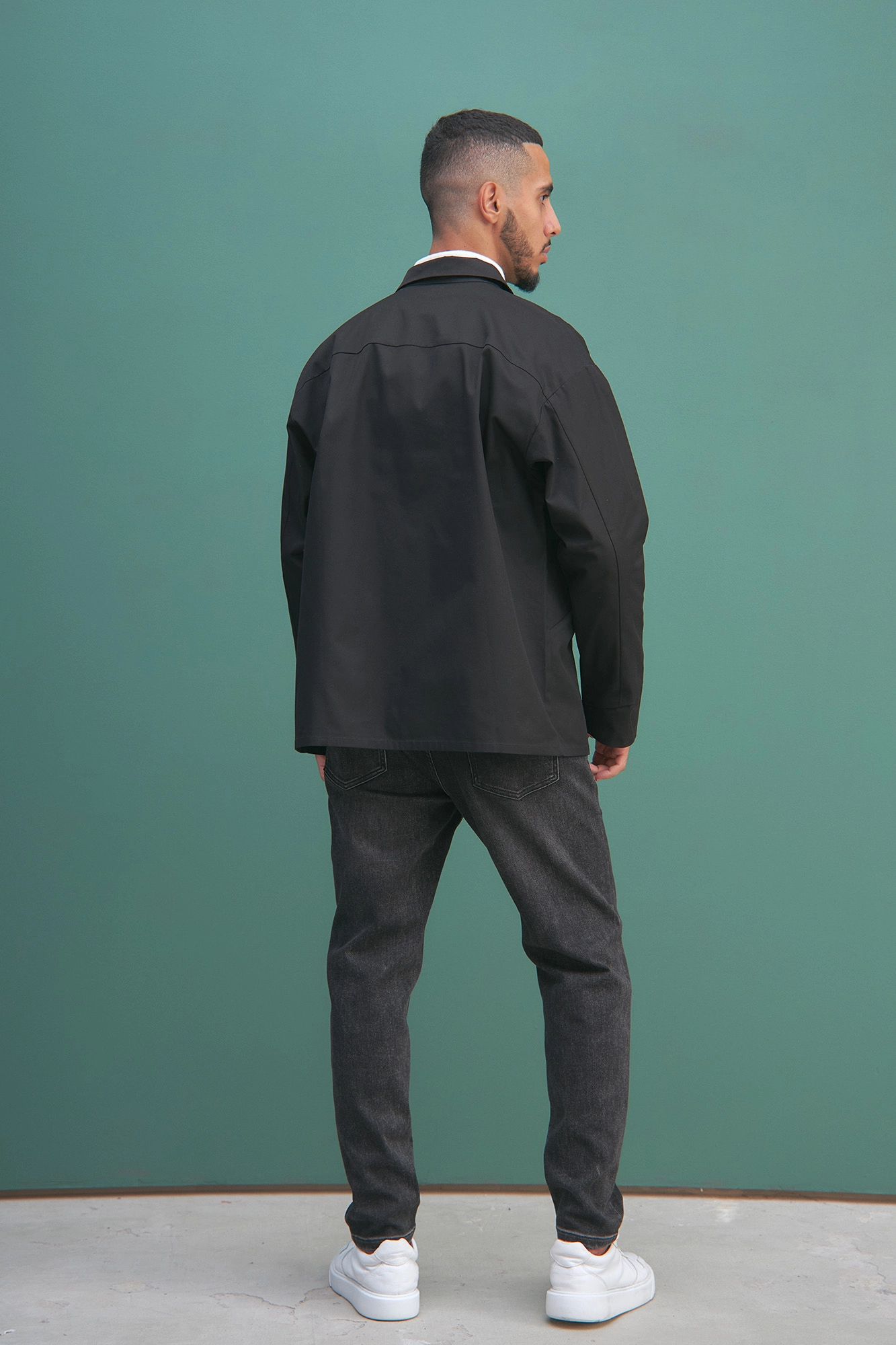 M-232-TH-56-0094 Ветровка The Hills Черный