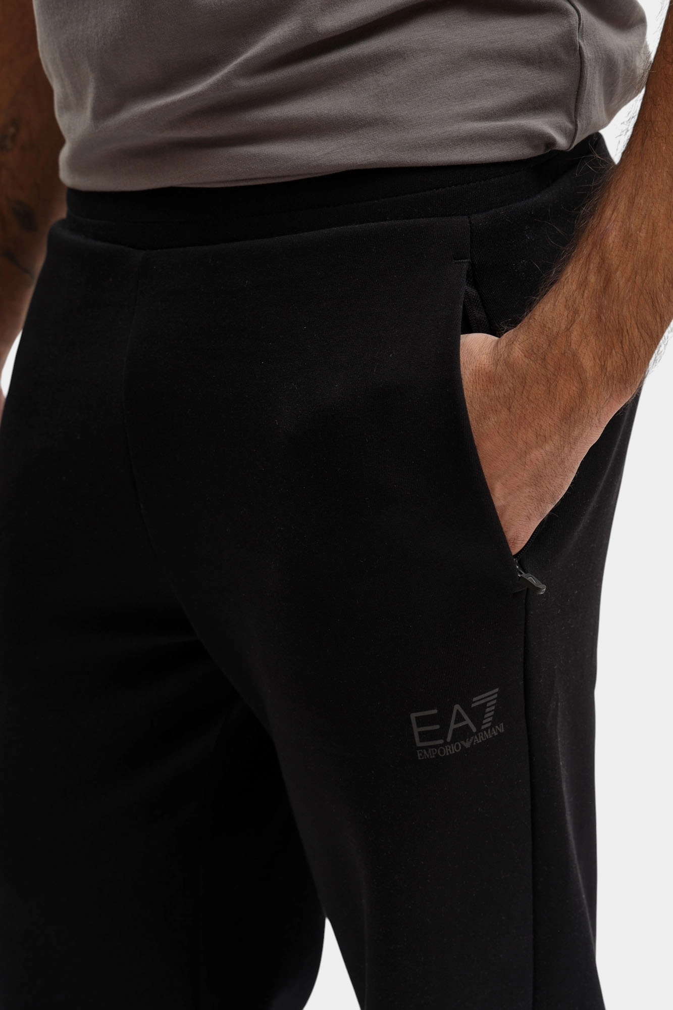 7M001601_AF20845 Костюм спортивный EA7 Черный