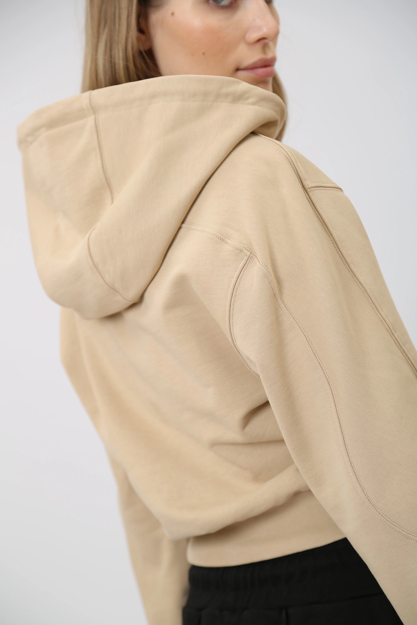 56F00270-1T006303 толстовка с/к trussardi 