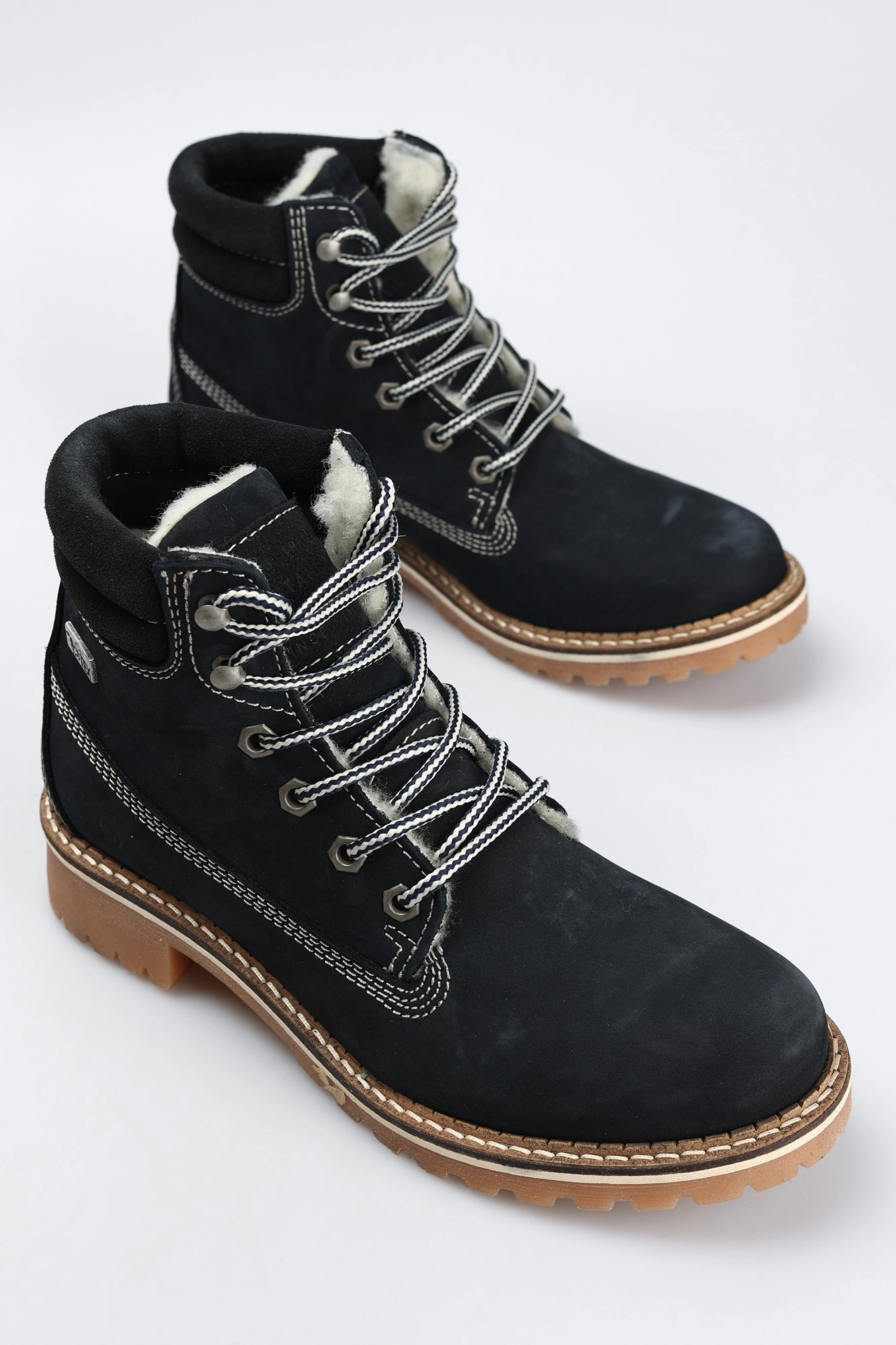 2871-613 Ботинки Mustang Черный