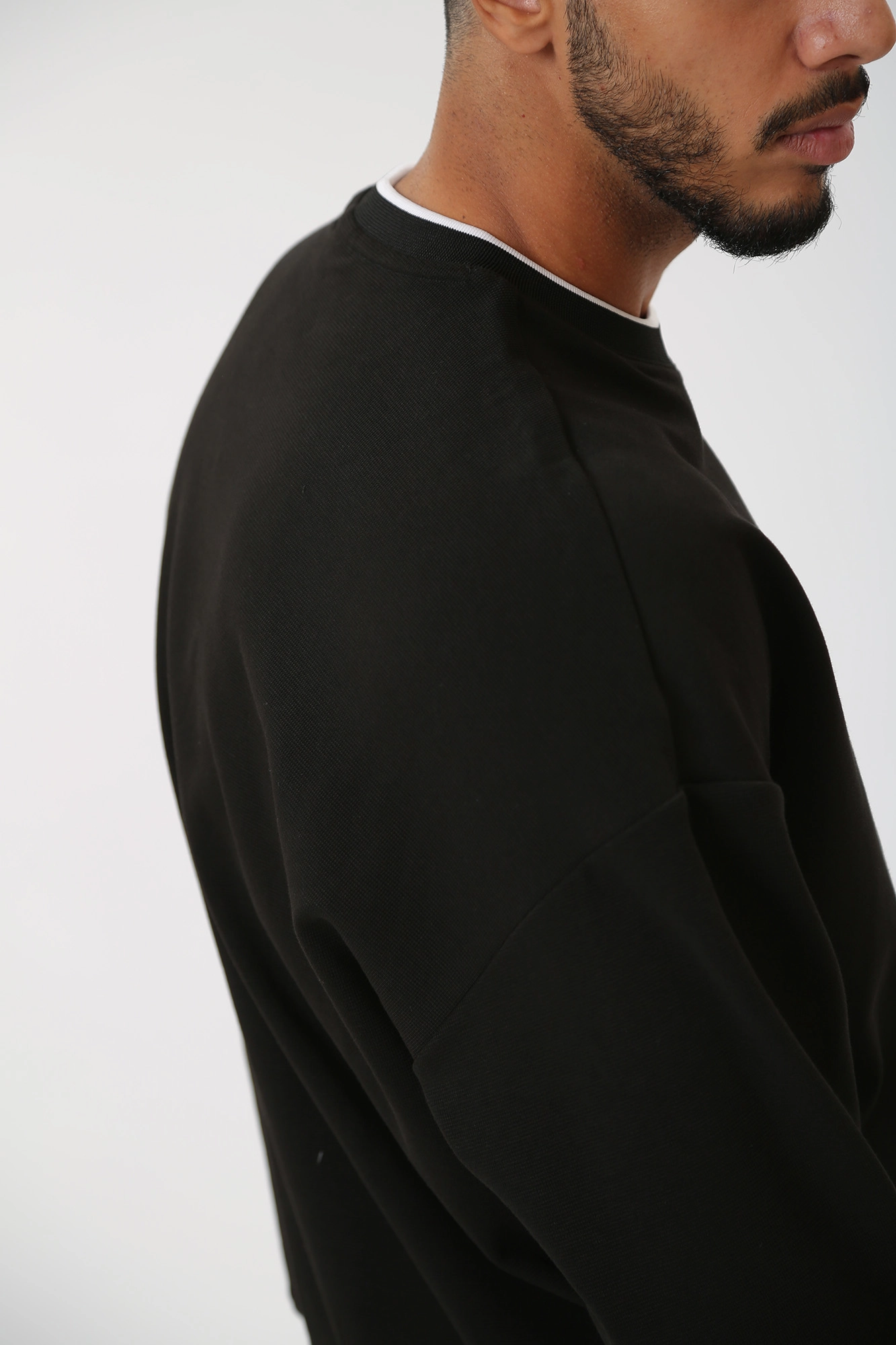 6RZMHJ_ZJDJZ Свитшот  Armani Exchange Черный