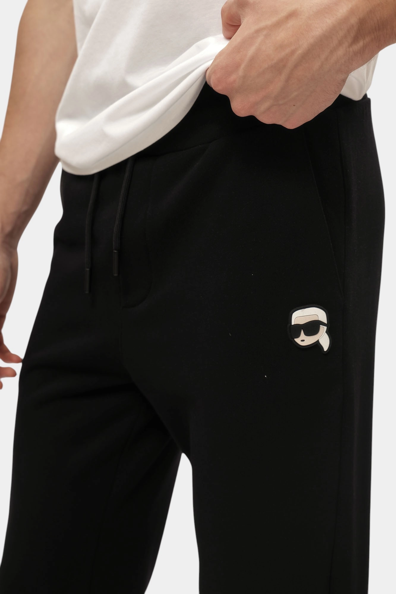 500900_705713 Брюки спортивные Karl Lagerfeld Черный