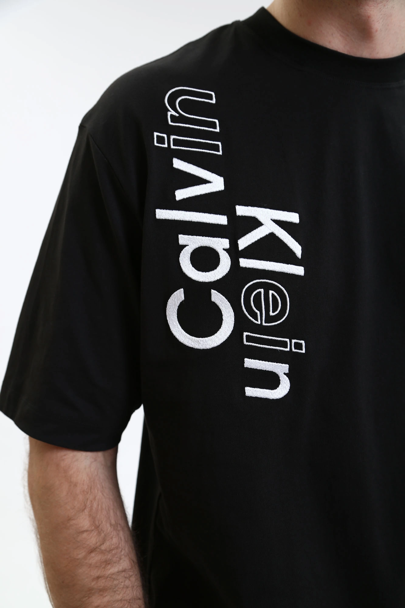 J30J325491 Футболка Calvin Klein Jeans Черный