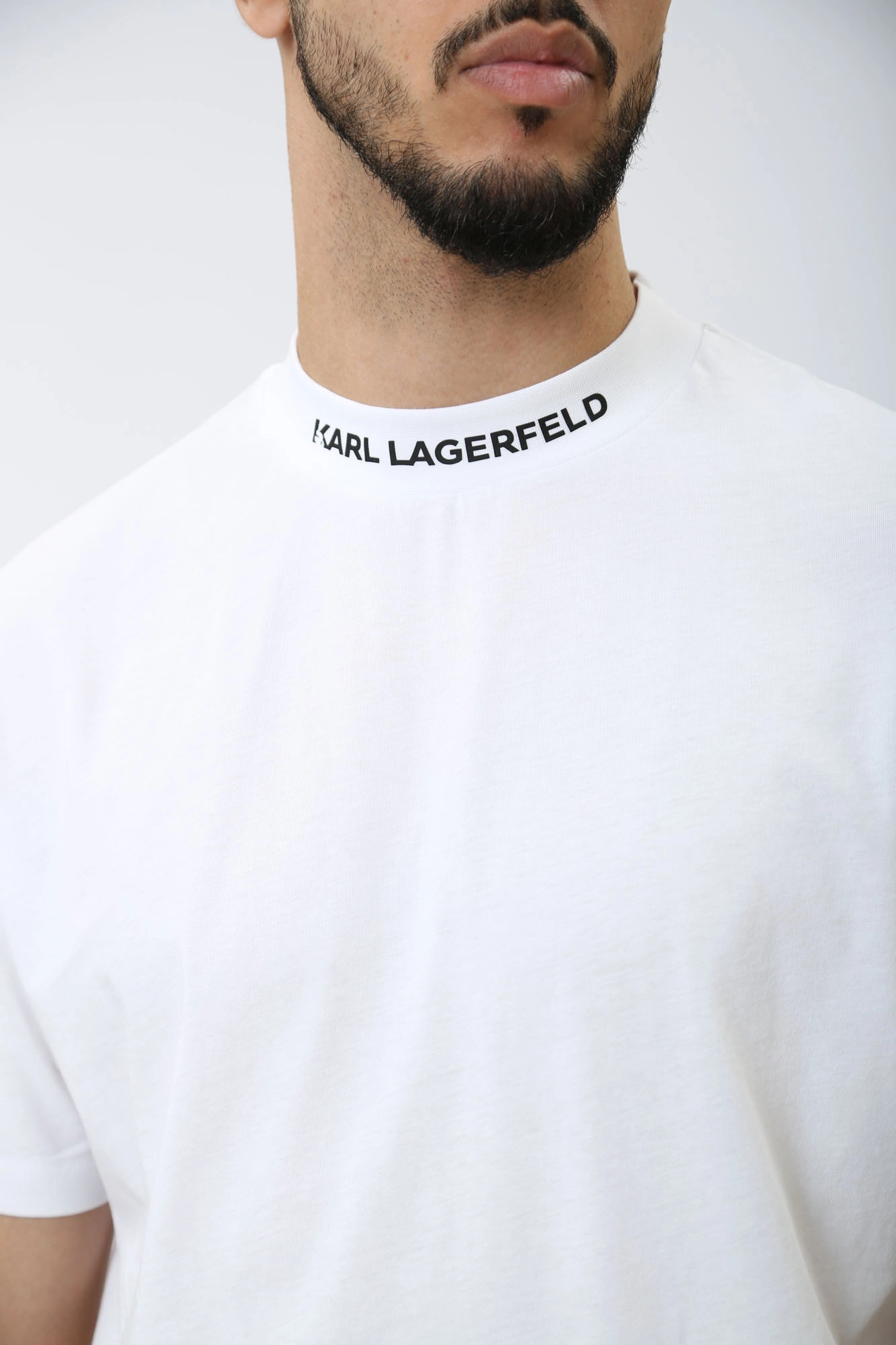 542224_755159 Футболка Karl Lagerfeld Белый