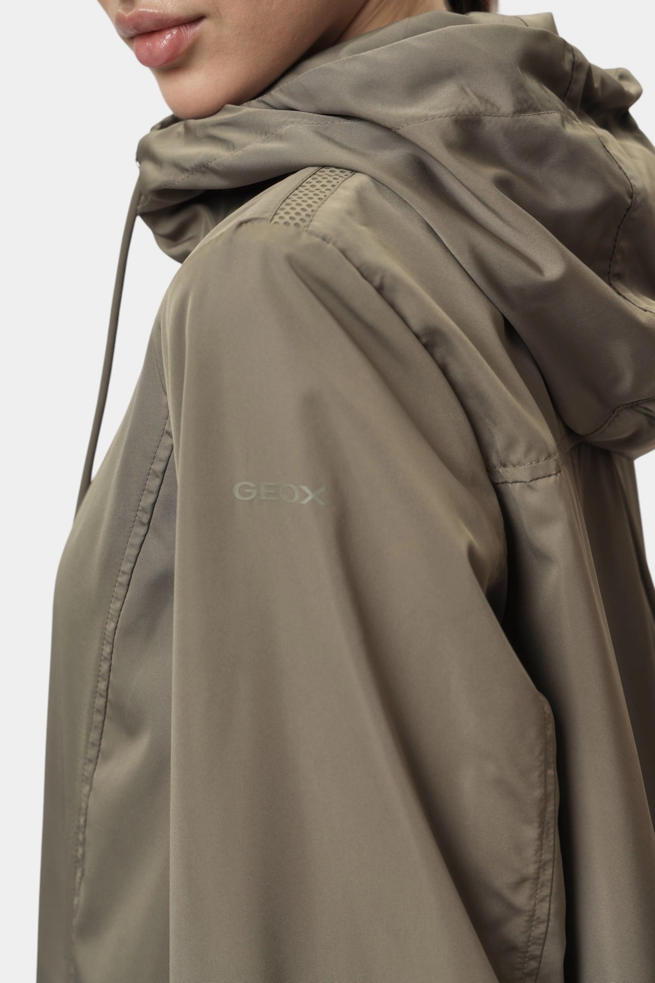 W5522TT3215F куртка geox 