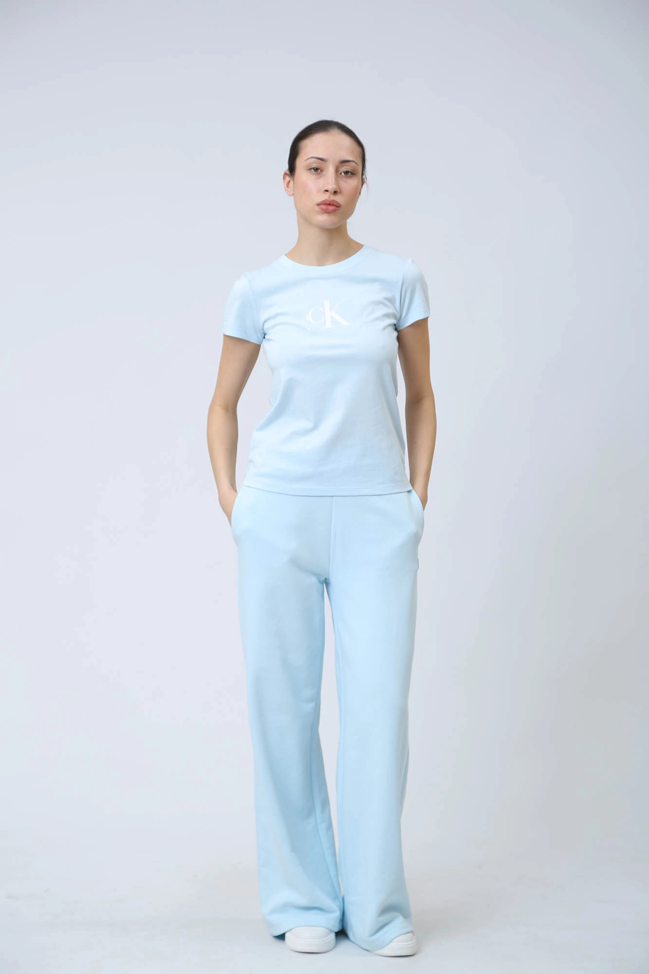 J20J222961 футболка calvin klein jeans 