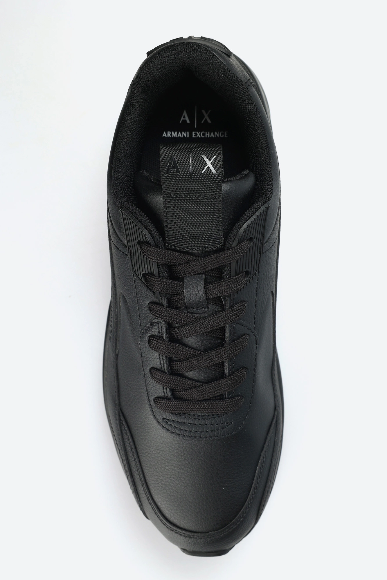 XUX121_XV768 Кроссовки Armani Exchange Черный