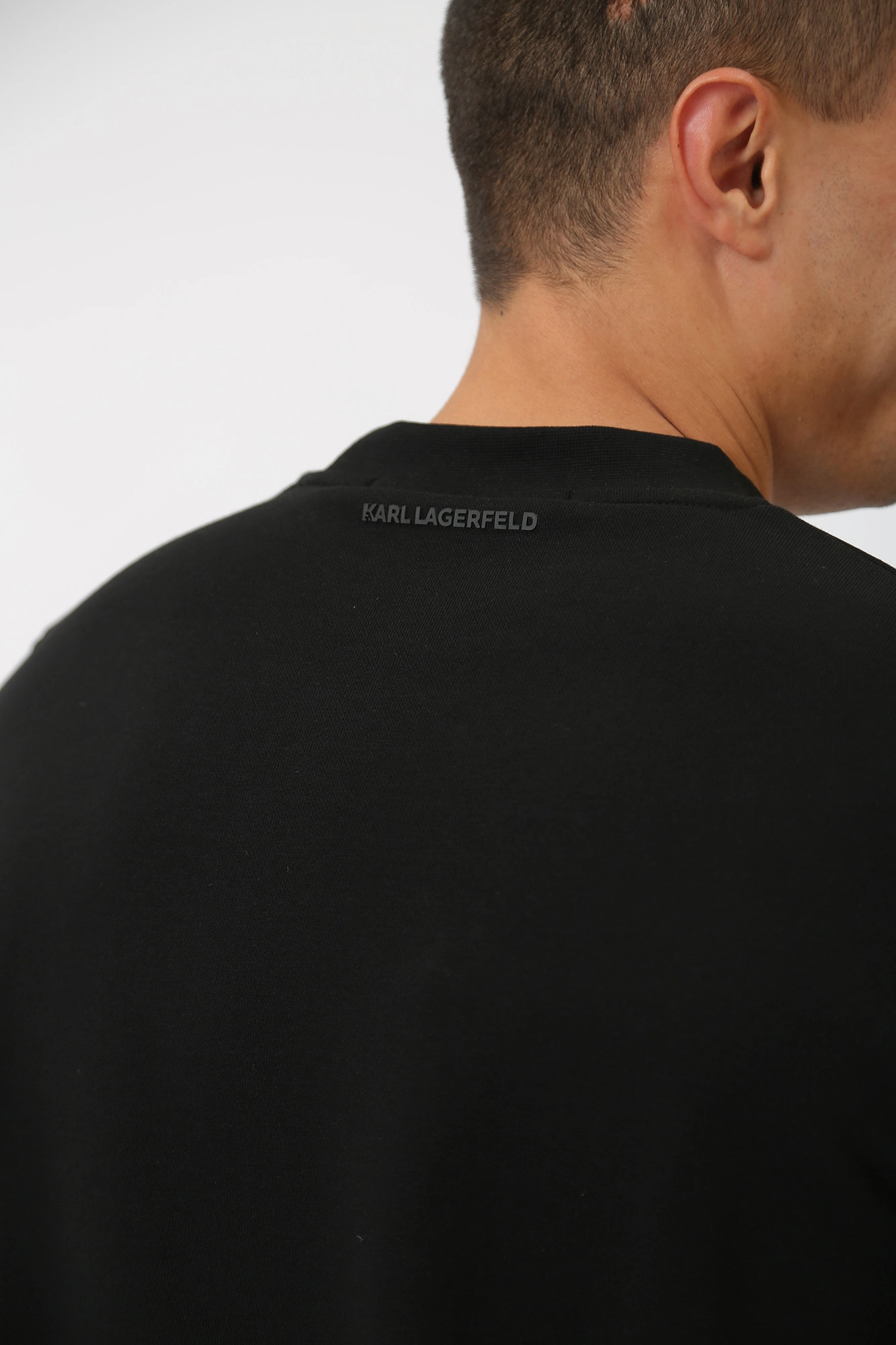 534910_705006 Свитшот Karl Lagerfeld Черный