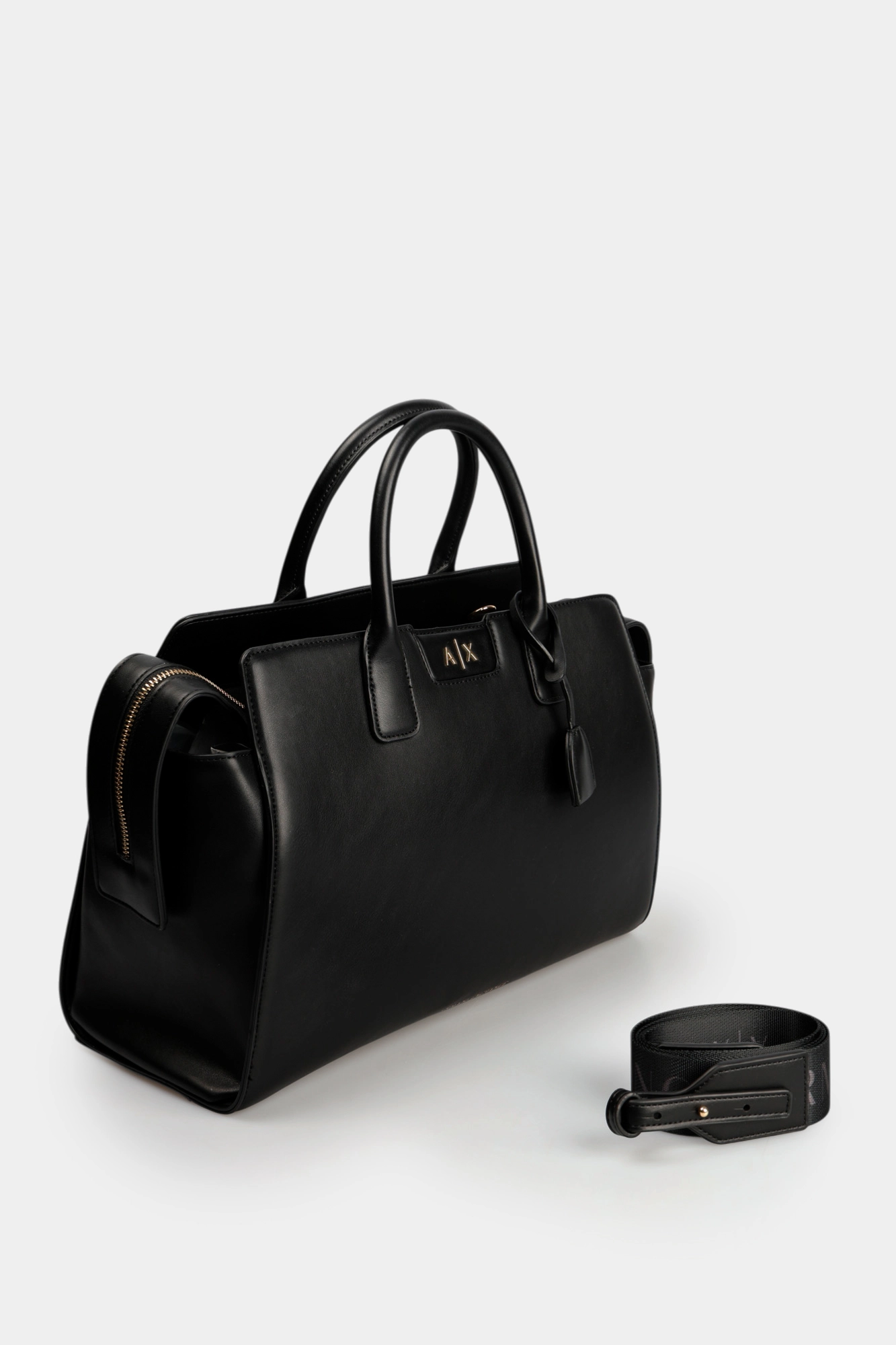 XW002157_AF19892 Сумка Armani Exchange Черный