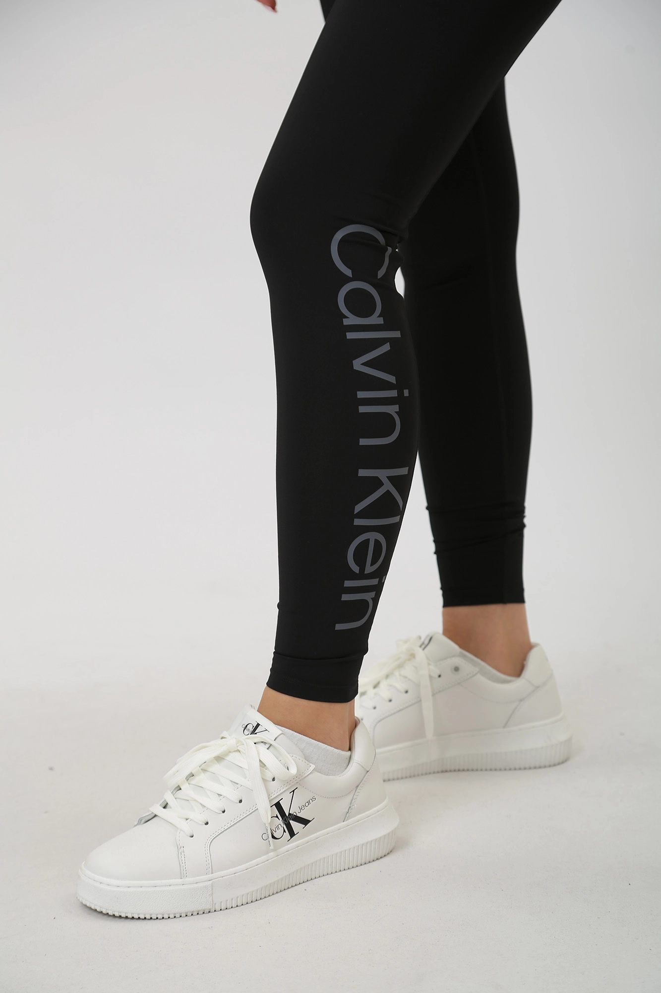 Calvin Klein Jeans Calvin Klein Jeans 00GWS3L602 BAE Med Online.ru
