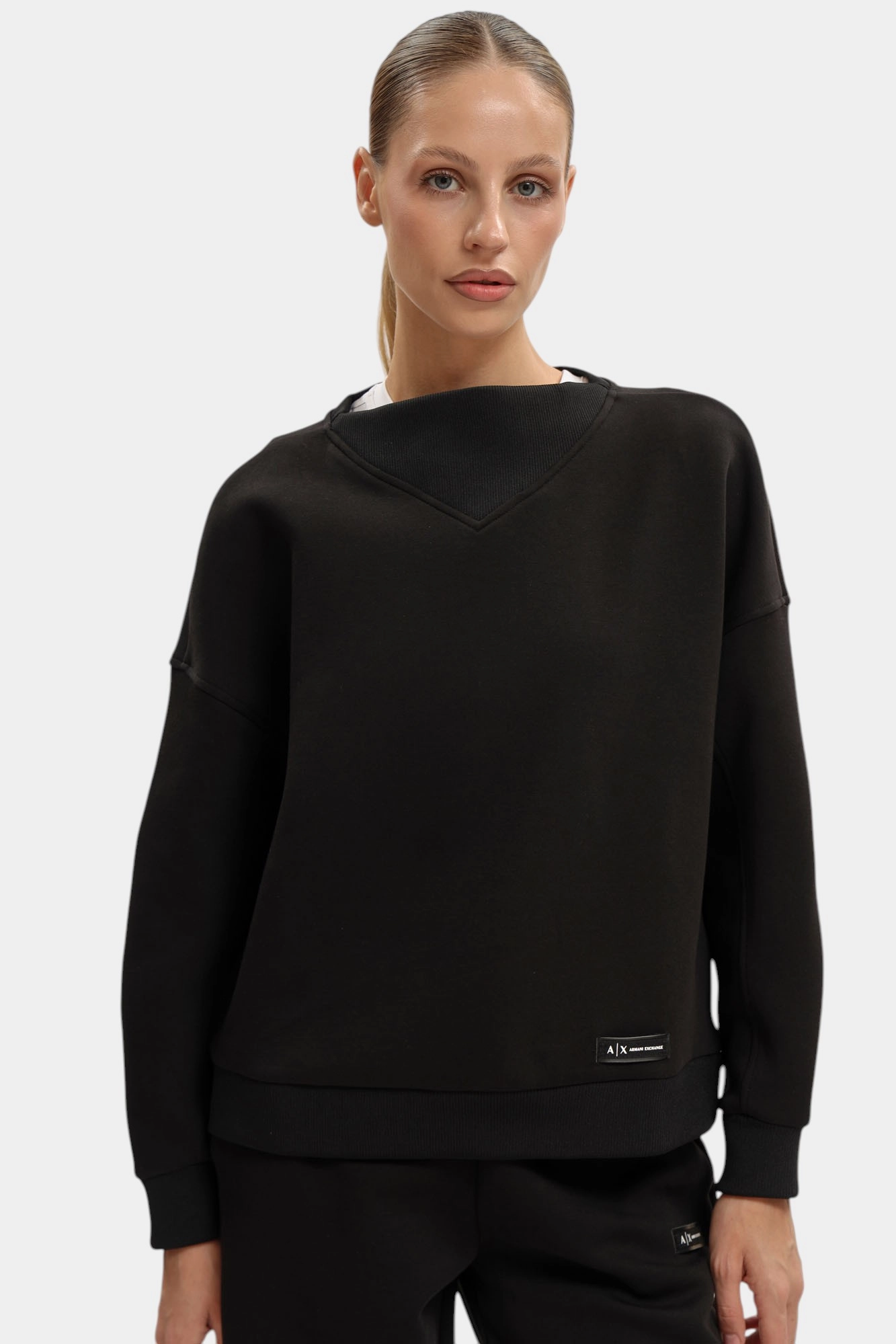 XW000744_AF16134 свитшот armani exchange 