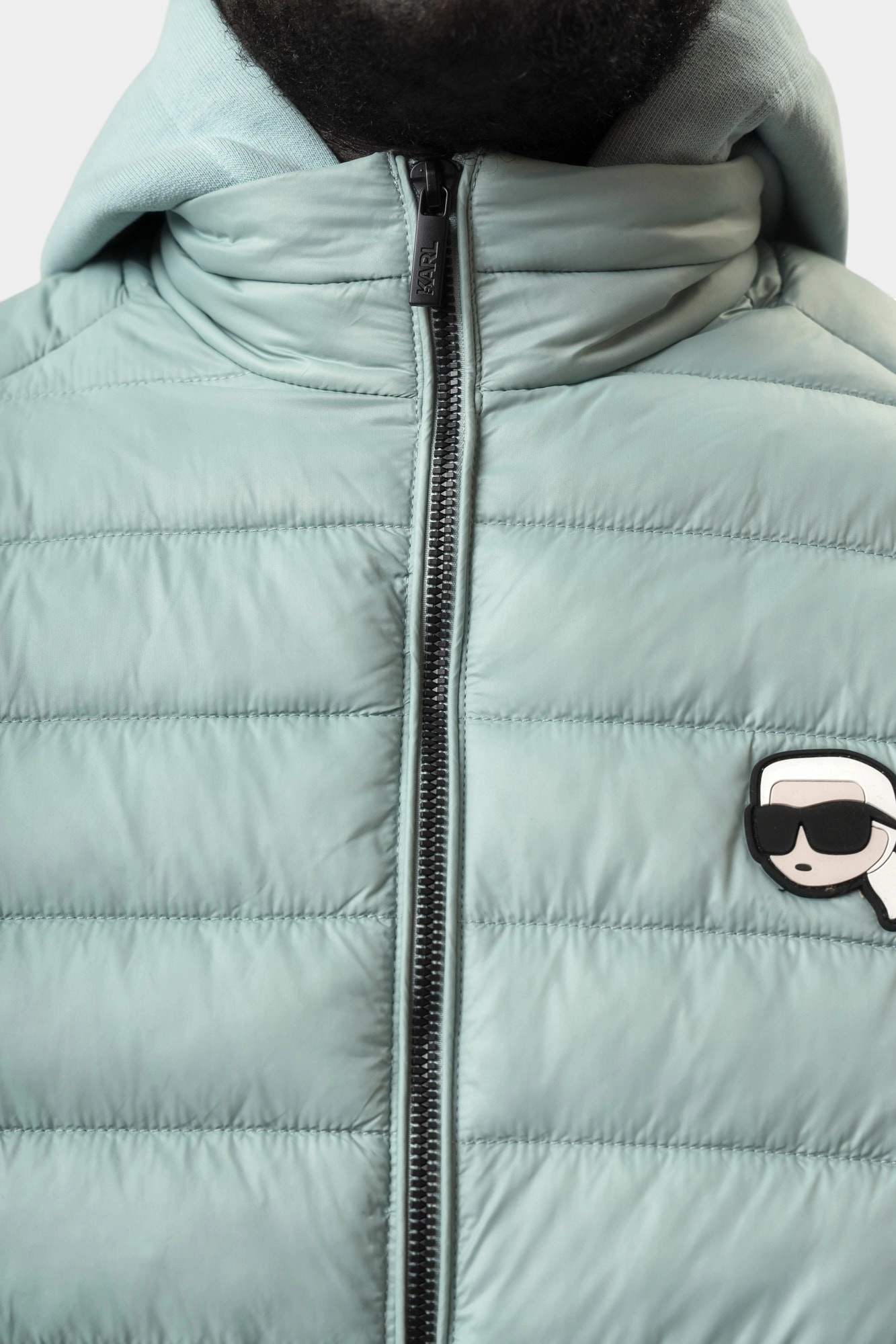 551590_505711 Жилет Karl Lagerfeld Голубой