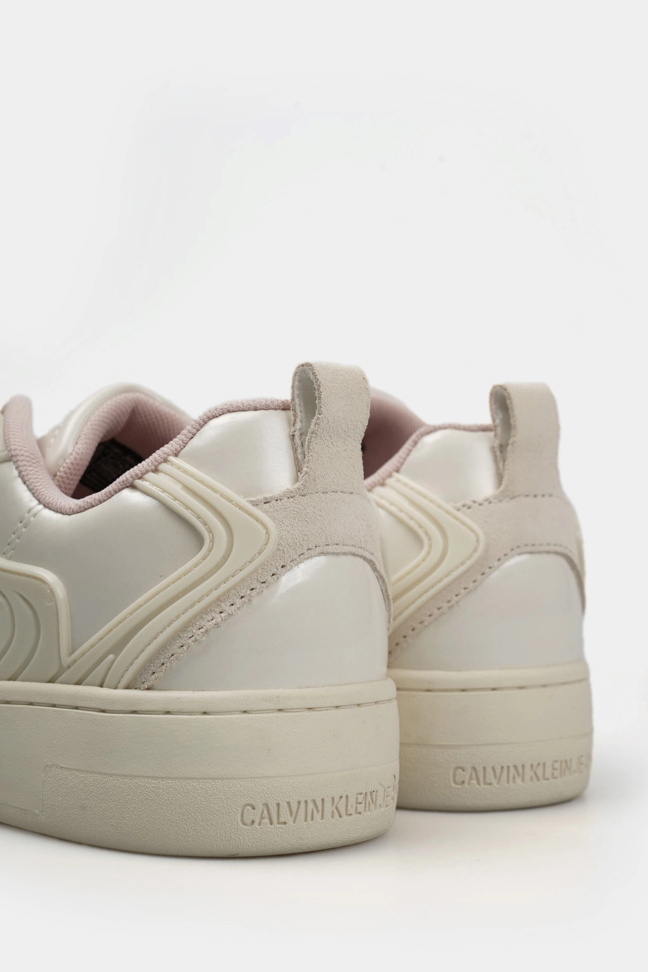 YW0YW01567 Кеды Calvin Klein Jeans Белый