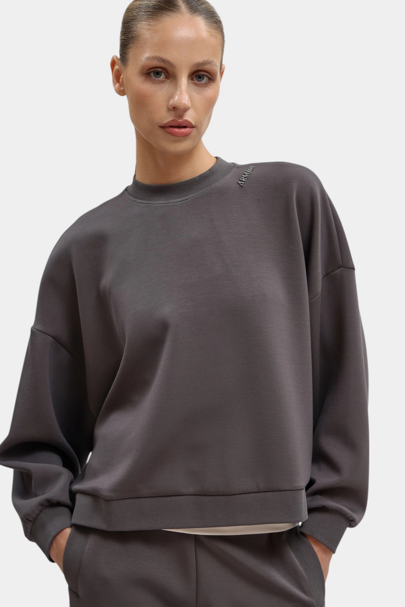 XW000740_AF16111 свитшот armani exchange