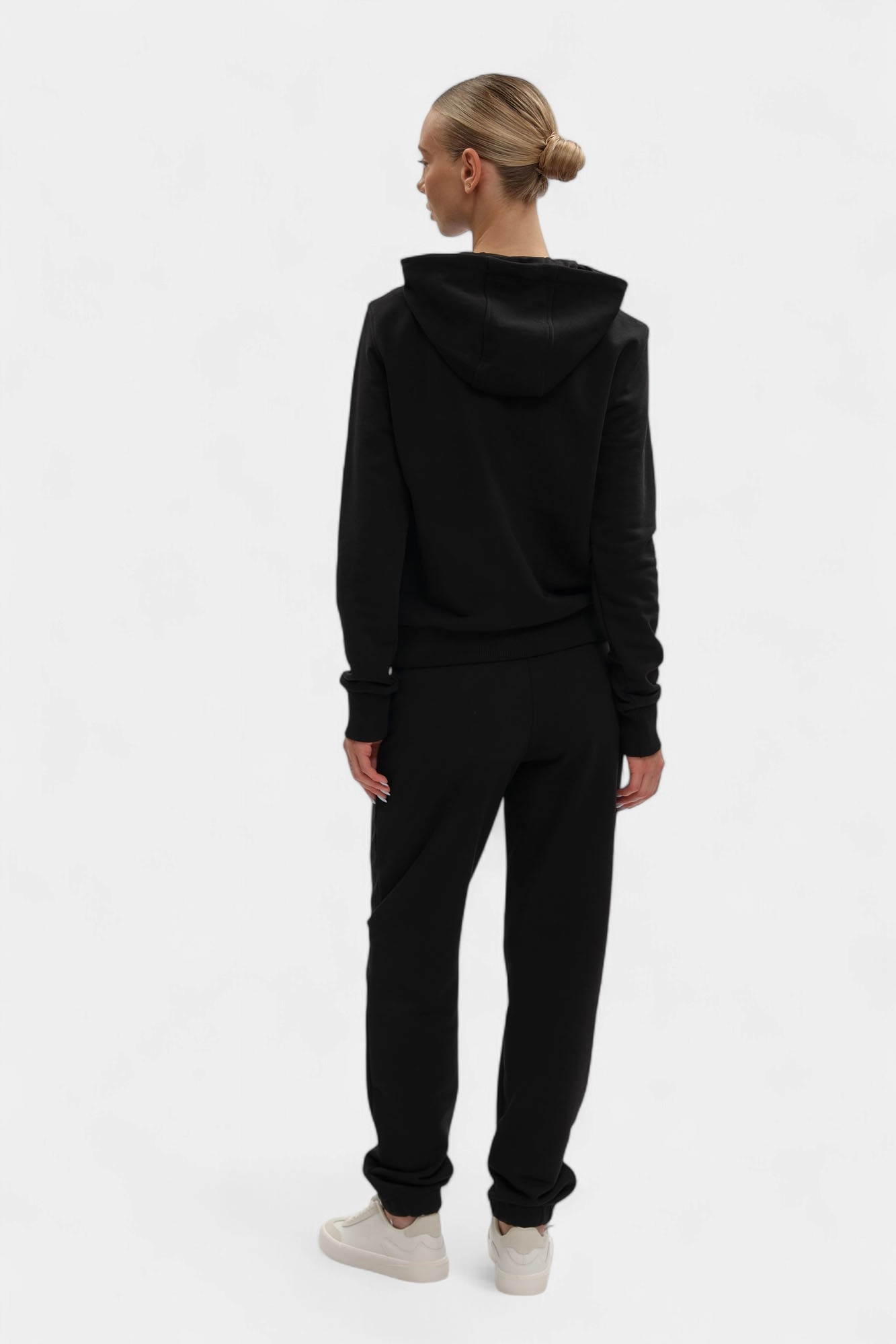 G8376000188N-WF512F03-84A7 худи trussardi 