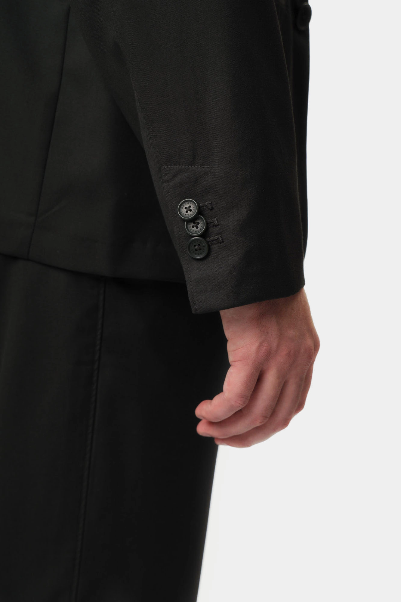 XM000211_AF12041 Пиджак Armani Exchange Черный