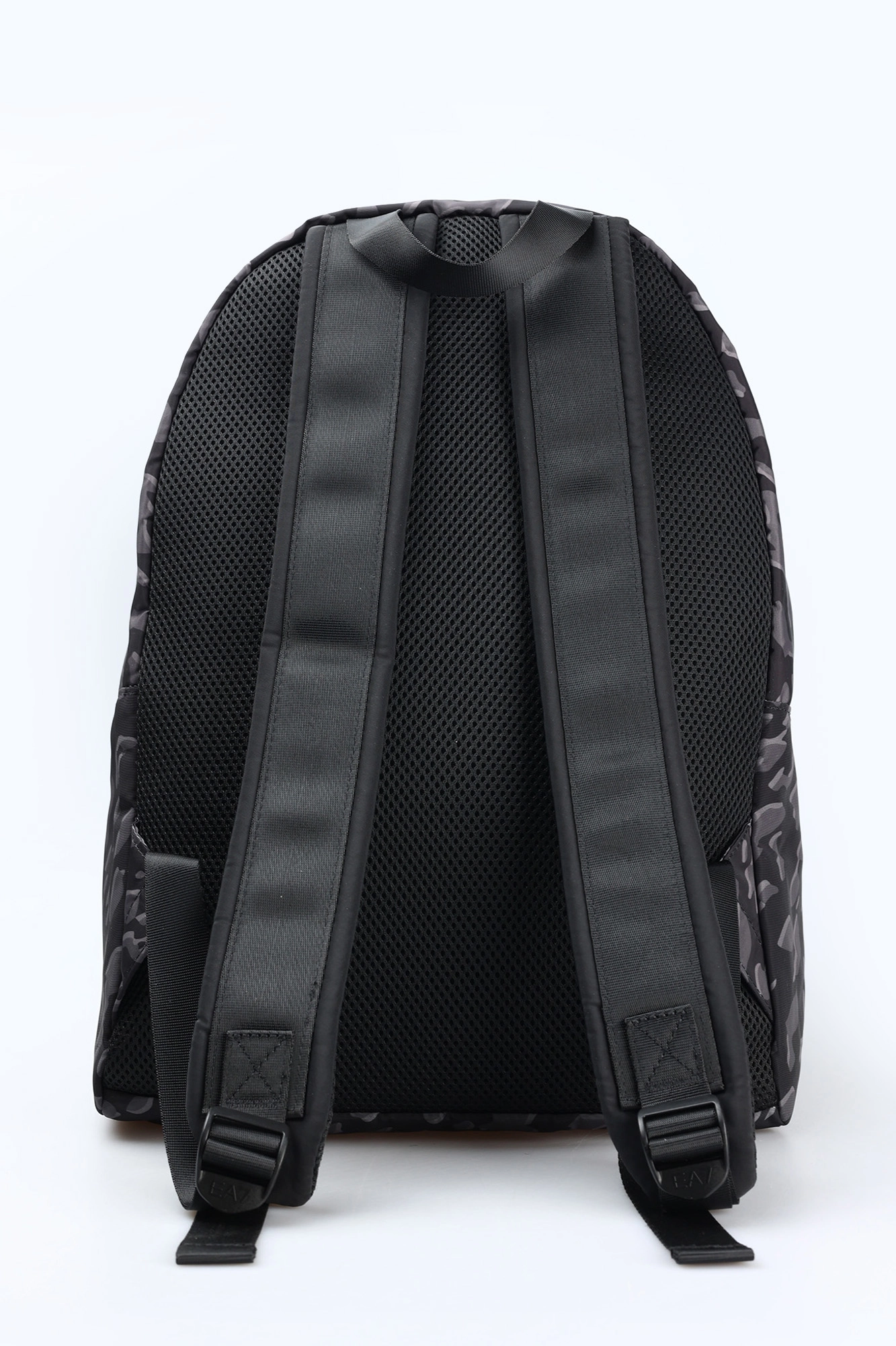 245063_3F904 Рюкзак EA7 Черный