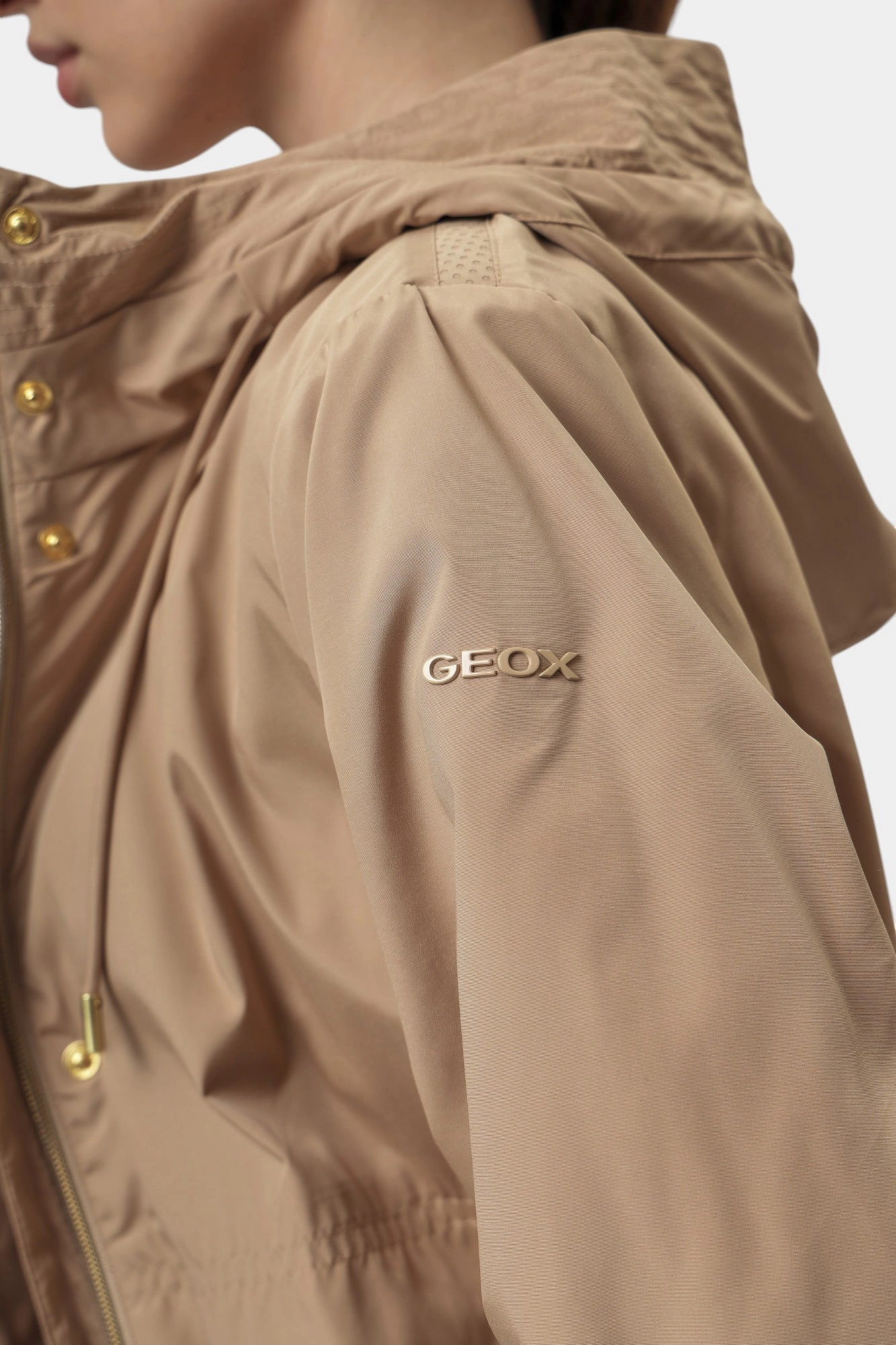 W5520RT3200F куртка geox