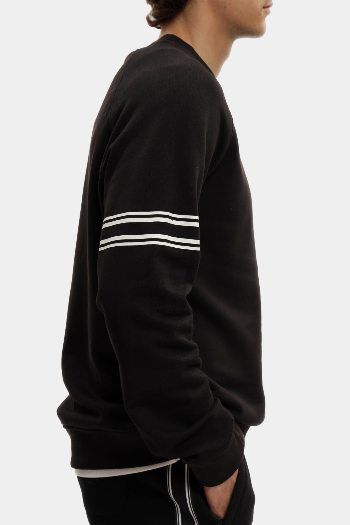 553917_705032 Свитшот Karl Lagerfeld Черный