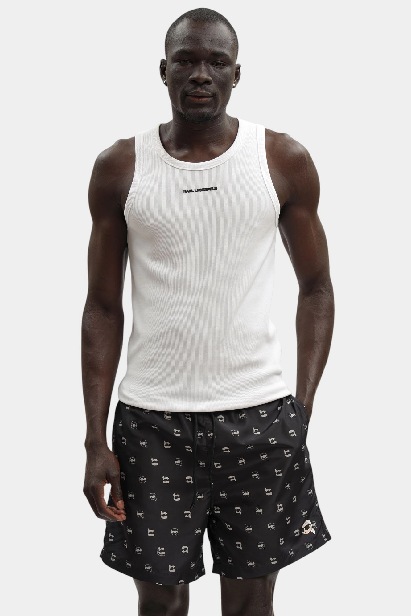 A3M46007 Шорты Karl Lagerfeld Черный