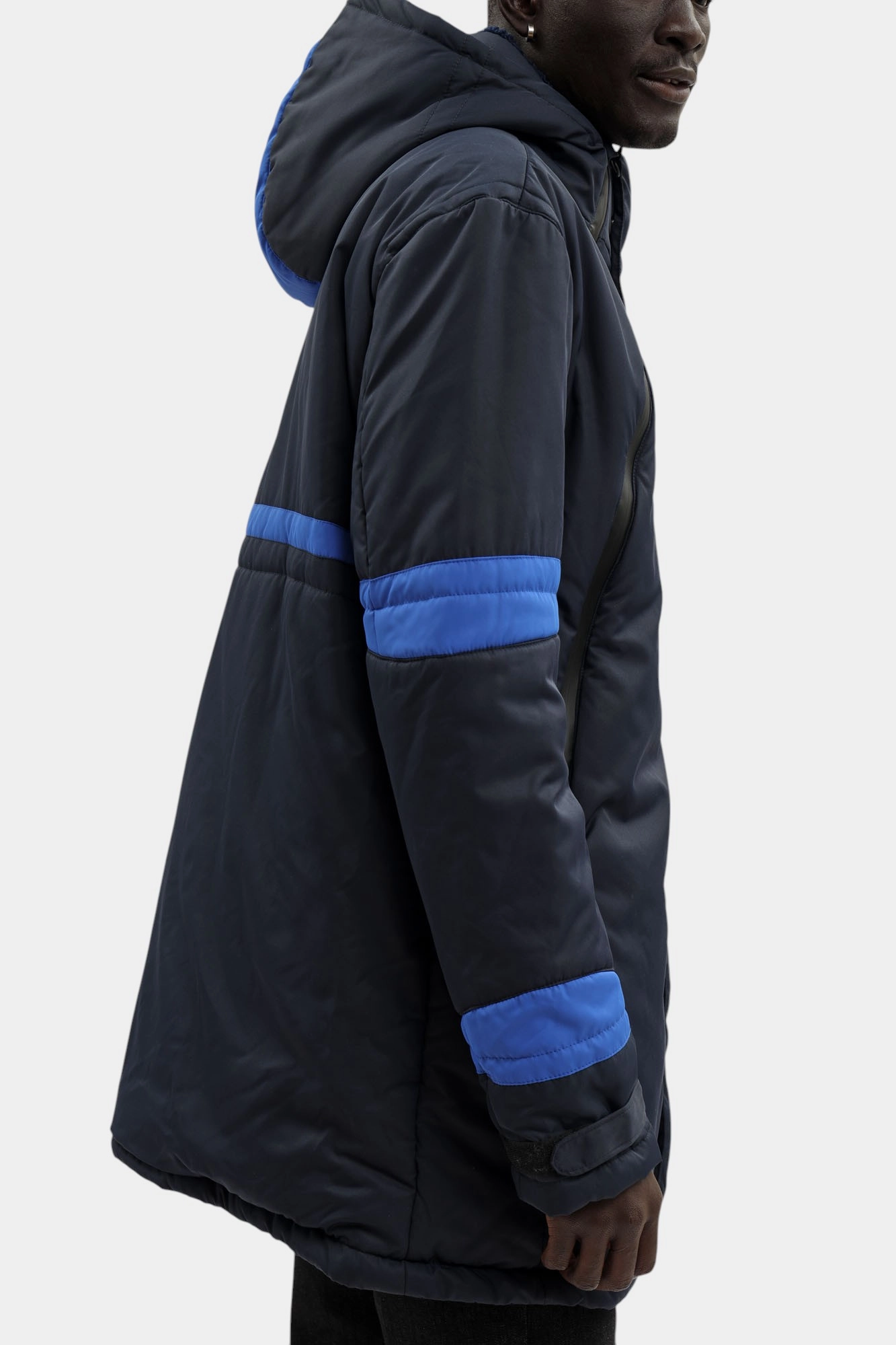 BMG0526 Пуховик Bikkembergs Коричневый