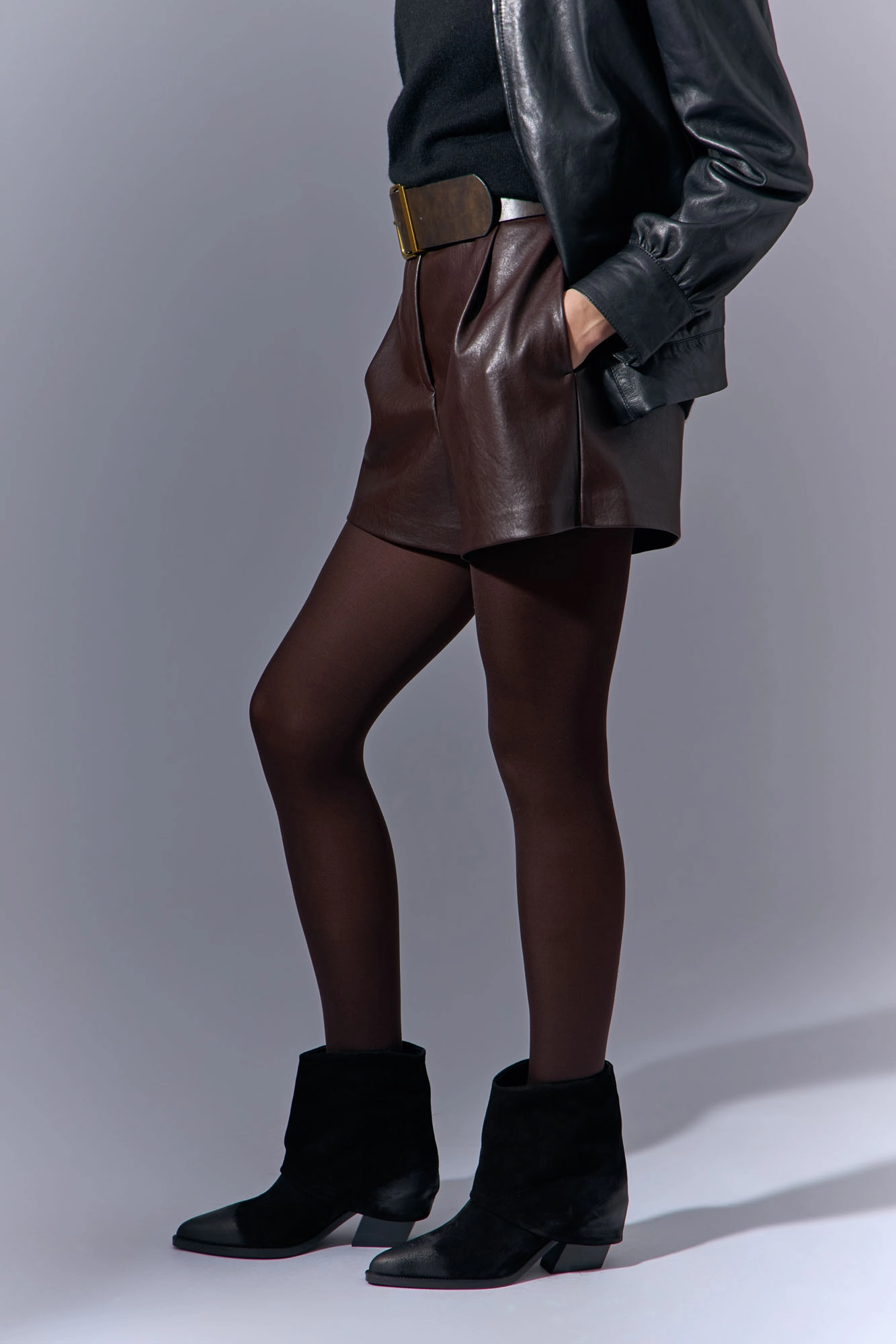 16-241K58 Казаки Marc Cony Черный